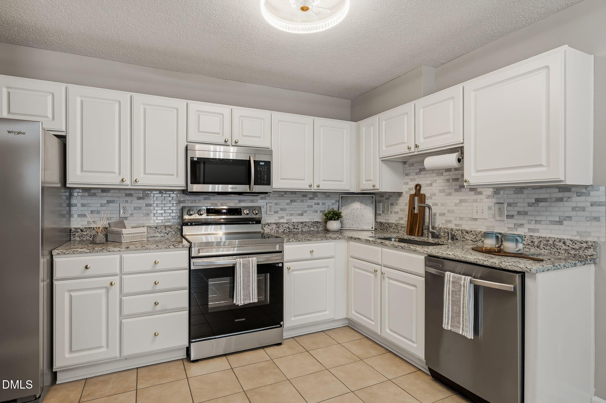 2501 Huntscroft Lane 100 Property Photo 12