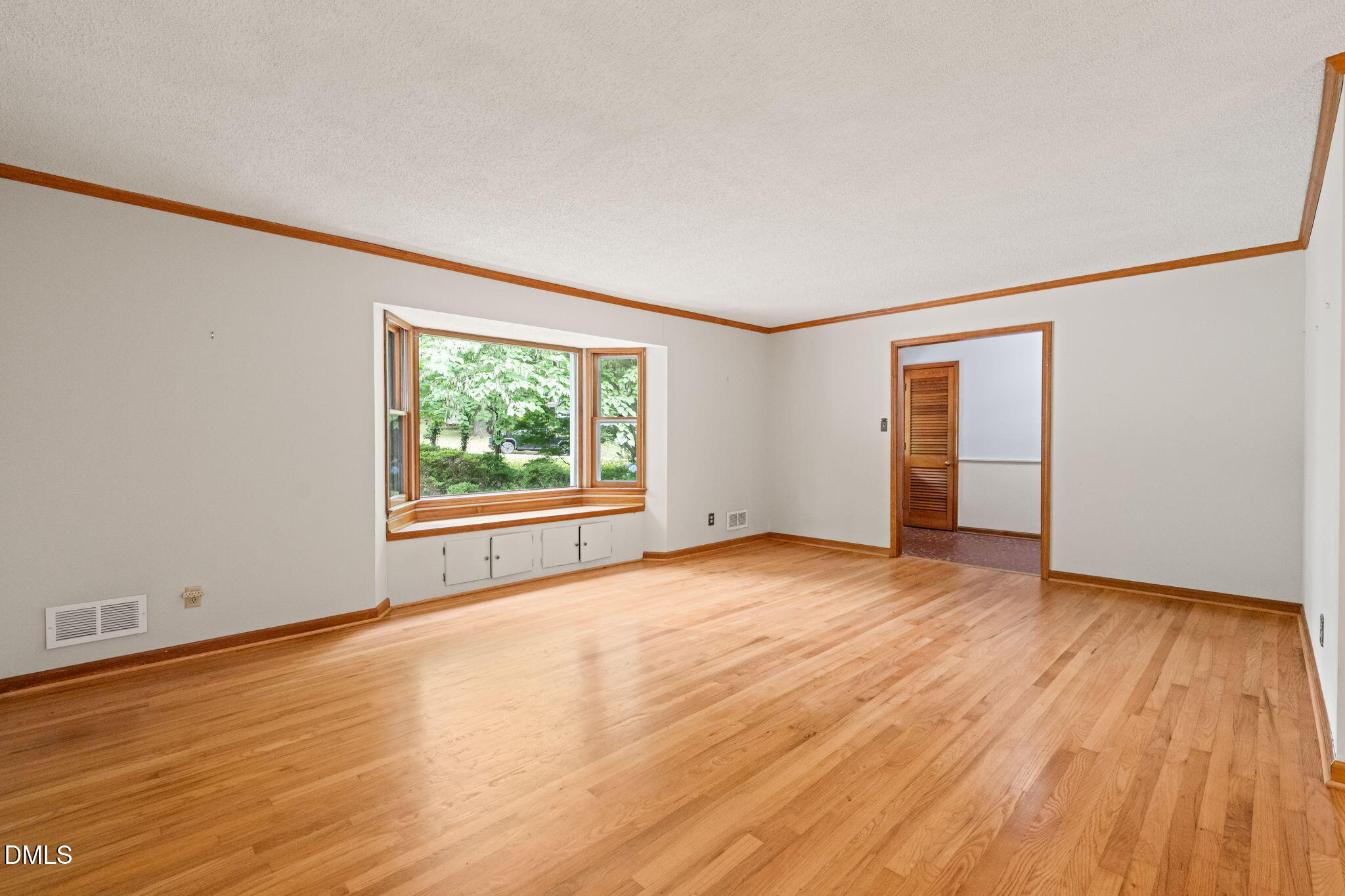 1103 Warren Avenue Property Photo 13