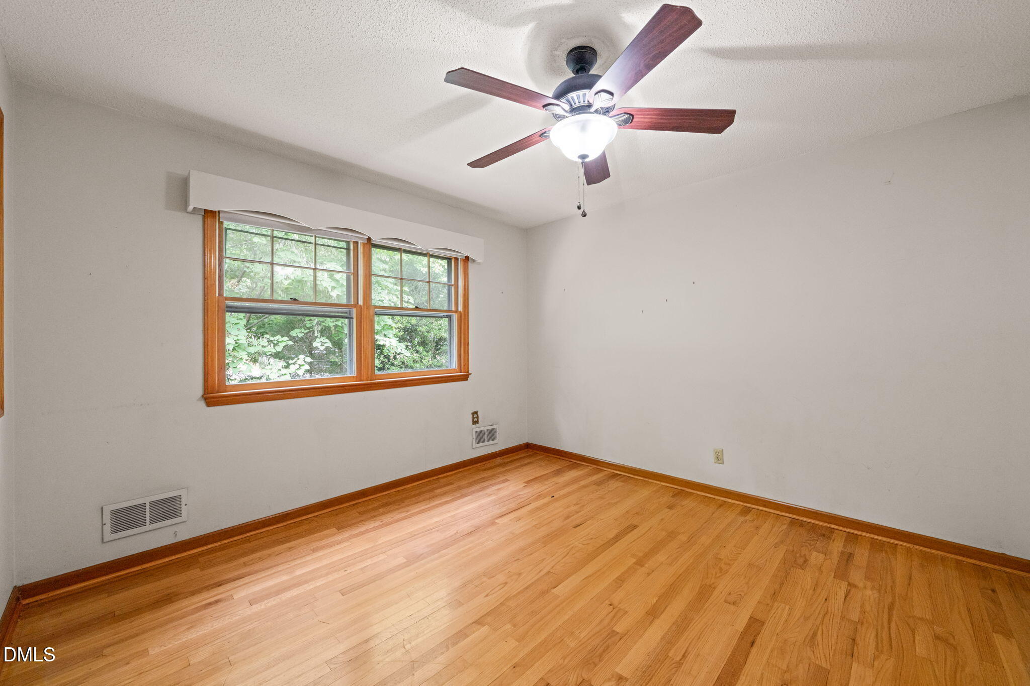 1103 Warren Avenue Property Photo 29