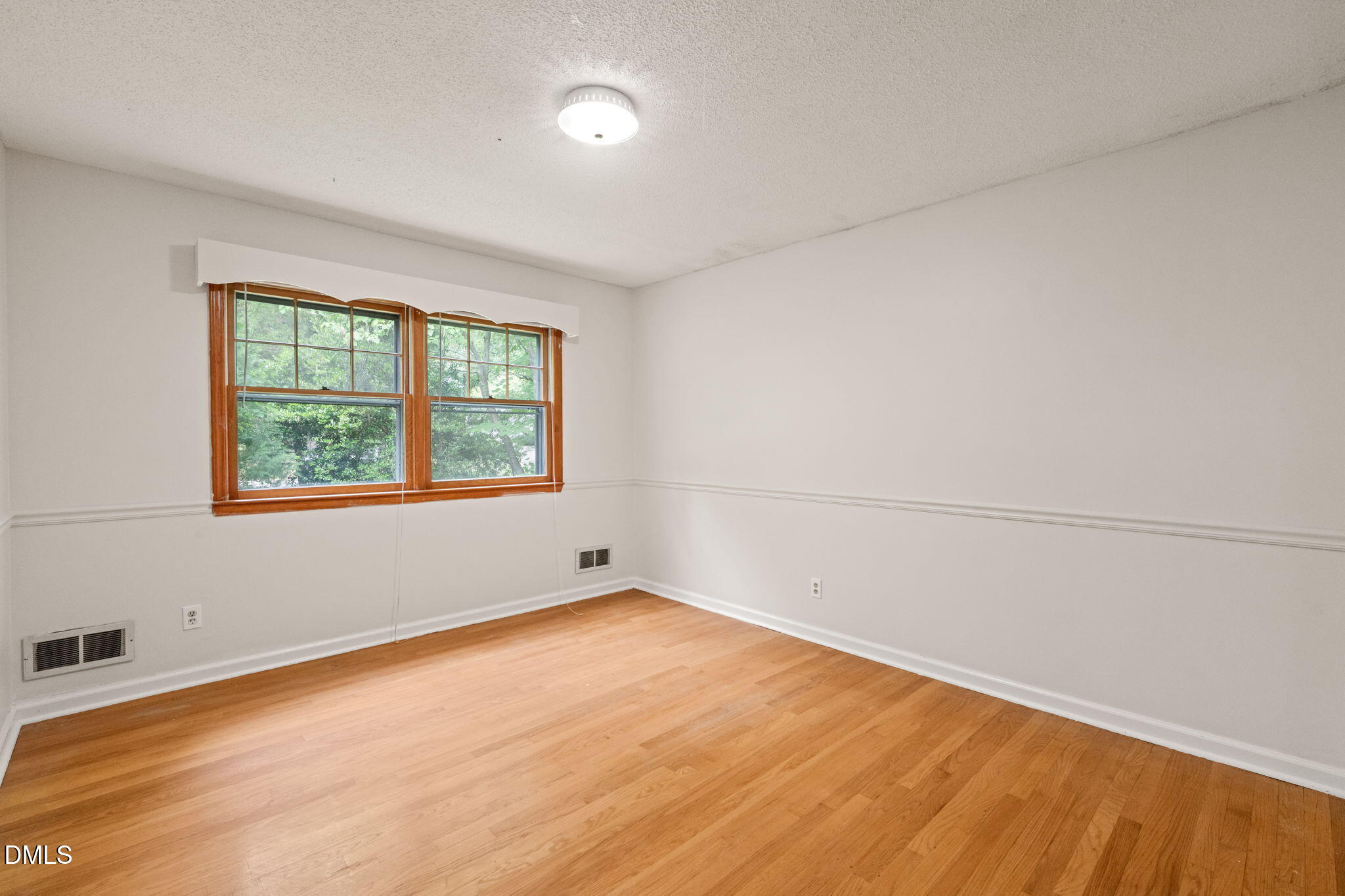 1103 Warren Avenue Property Photo 31