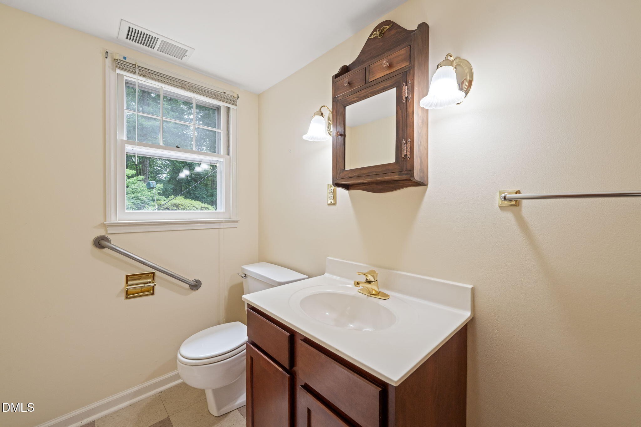 1103 Warren Avenue Property Photo 38