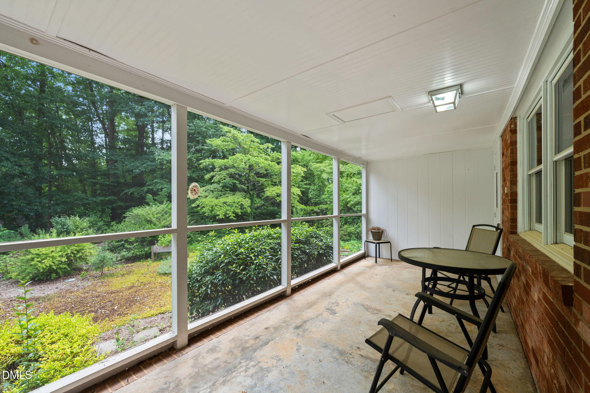 1103 Warren Avenue Property Photo 39