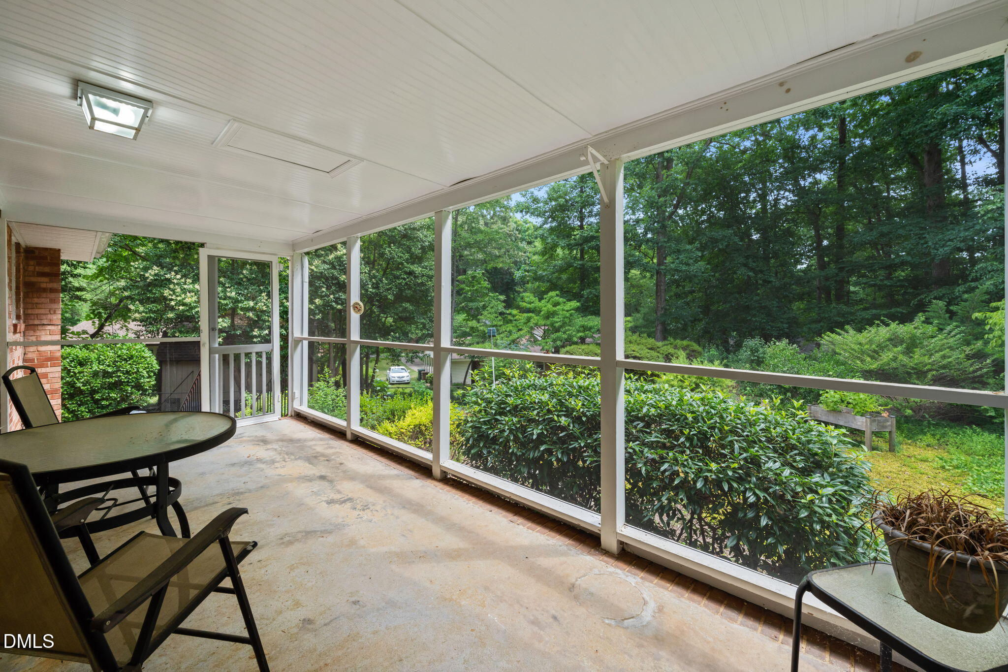 1103 Warren Avenue Property Photo 40