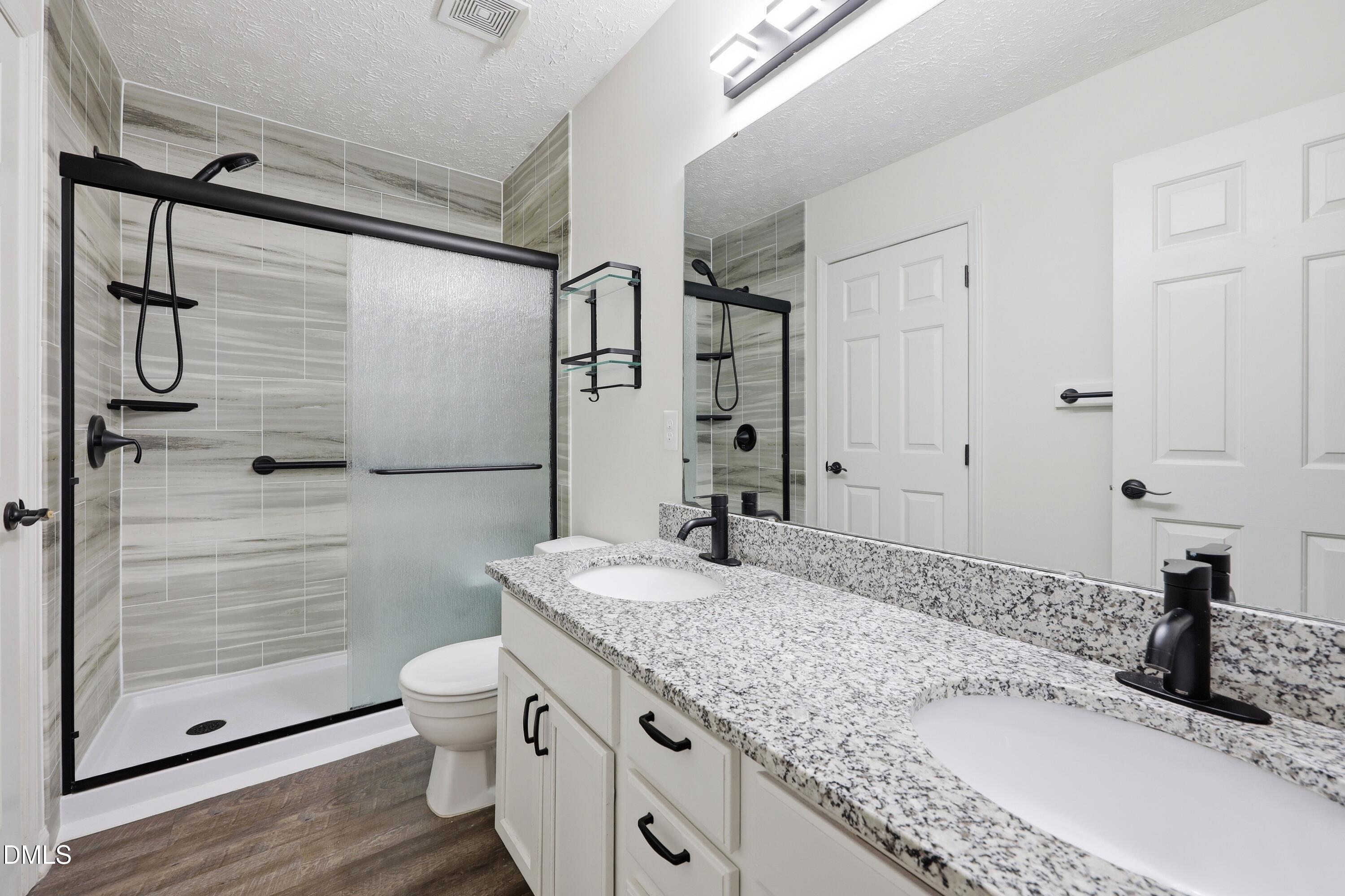 3703 Phillips Way W Property Photo 12