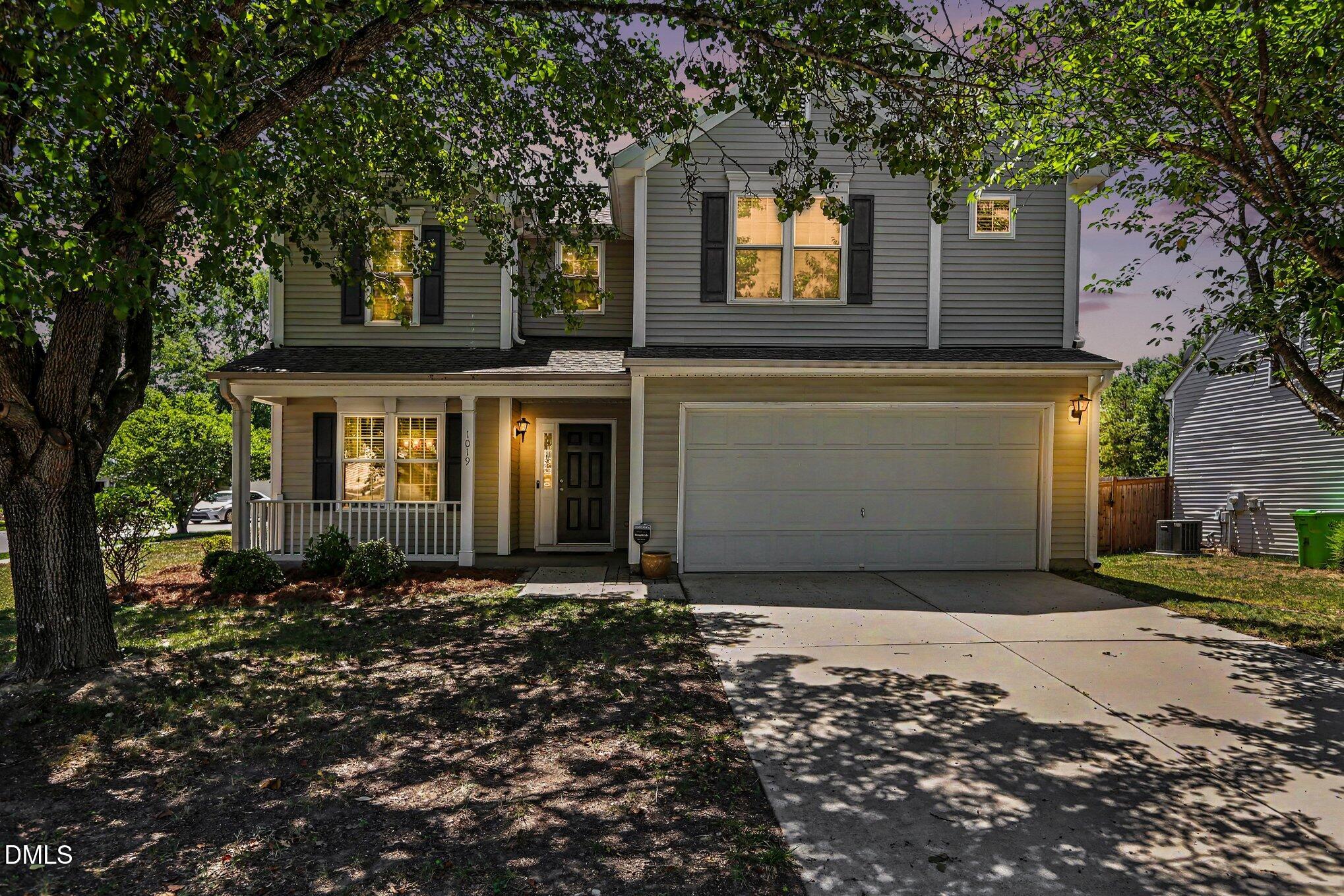 1019 Penncross Drive Property Photo 1