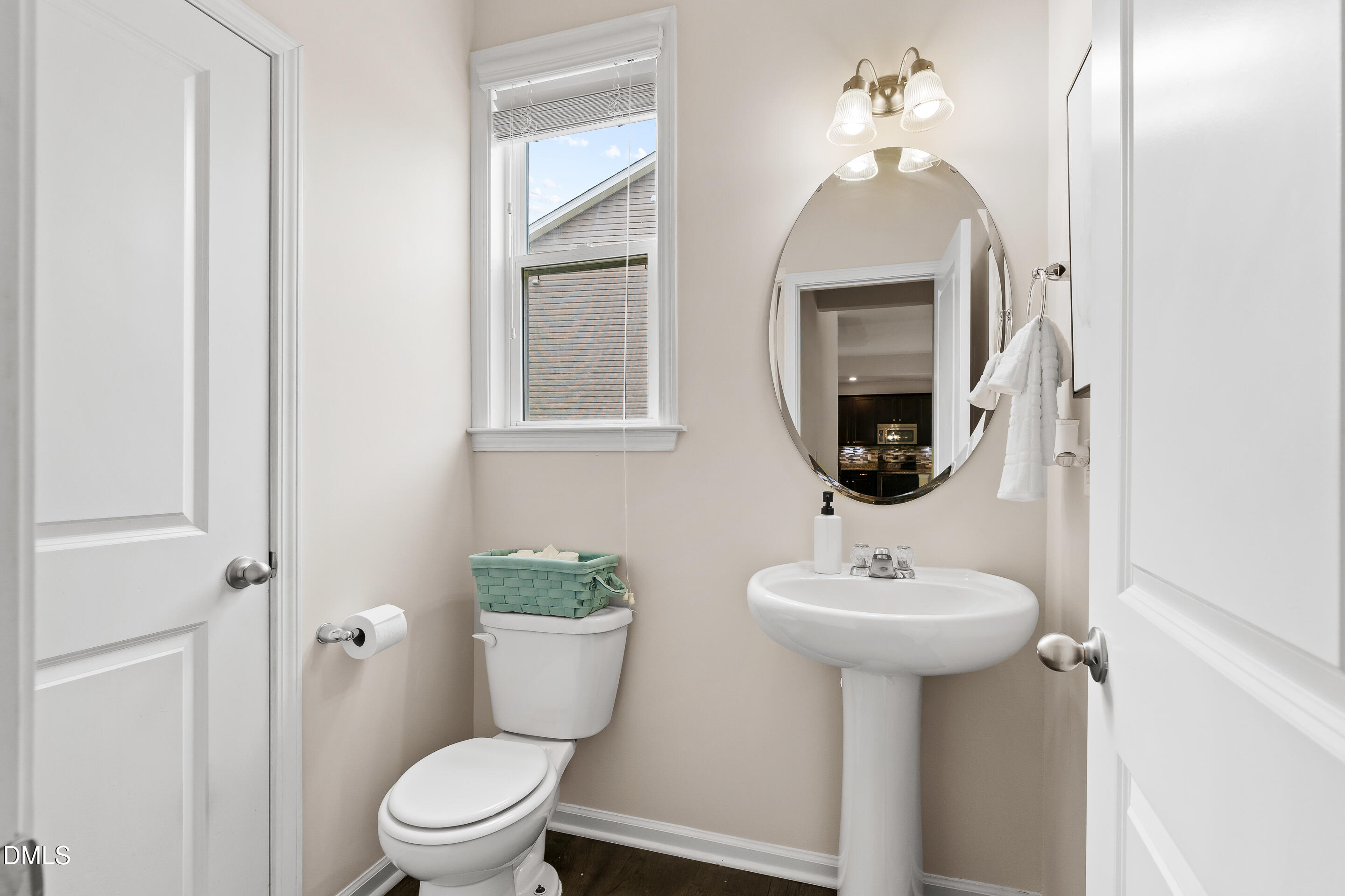 407 Pacific Heights Road Property Photo 21