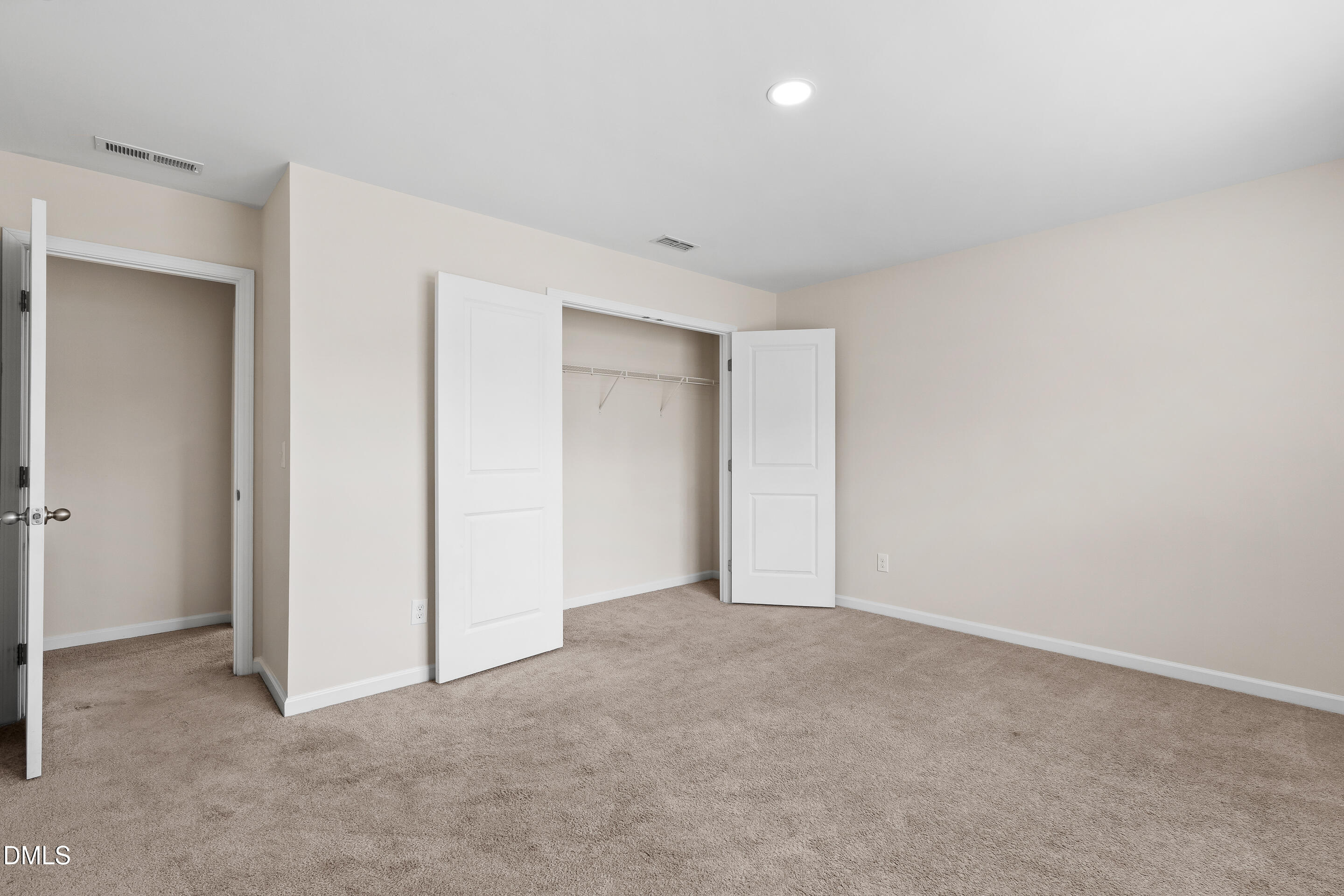 407 Pacific Heights Road Property Photo 35