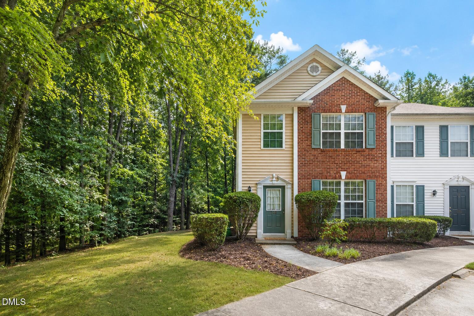 140 Orchard Park Drive Property Photo 1