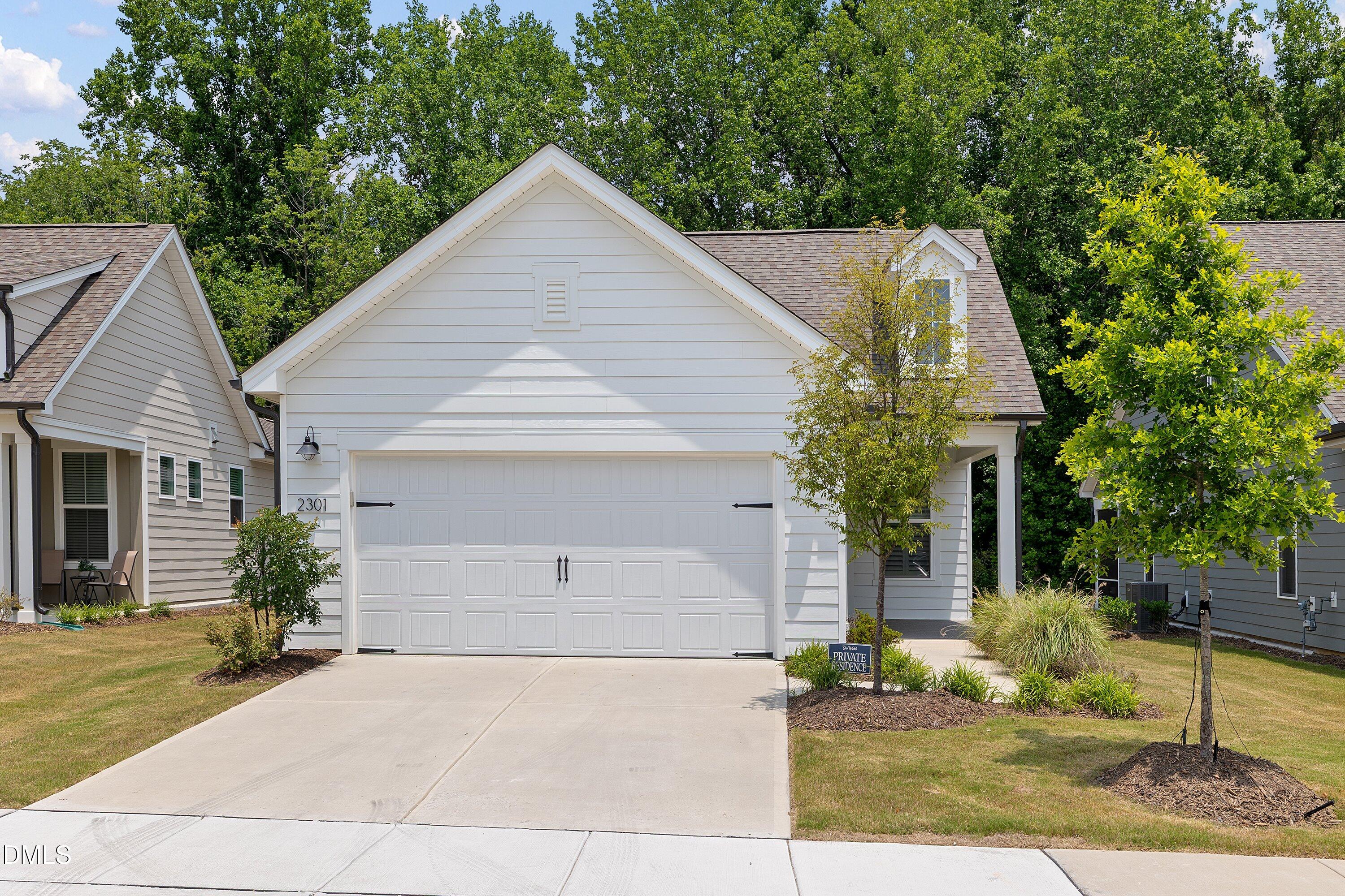 2301 Flycatcher Lane Property Photo 1