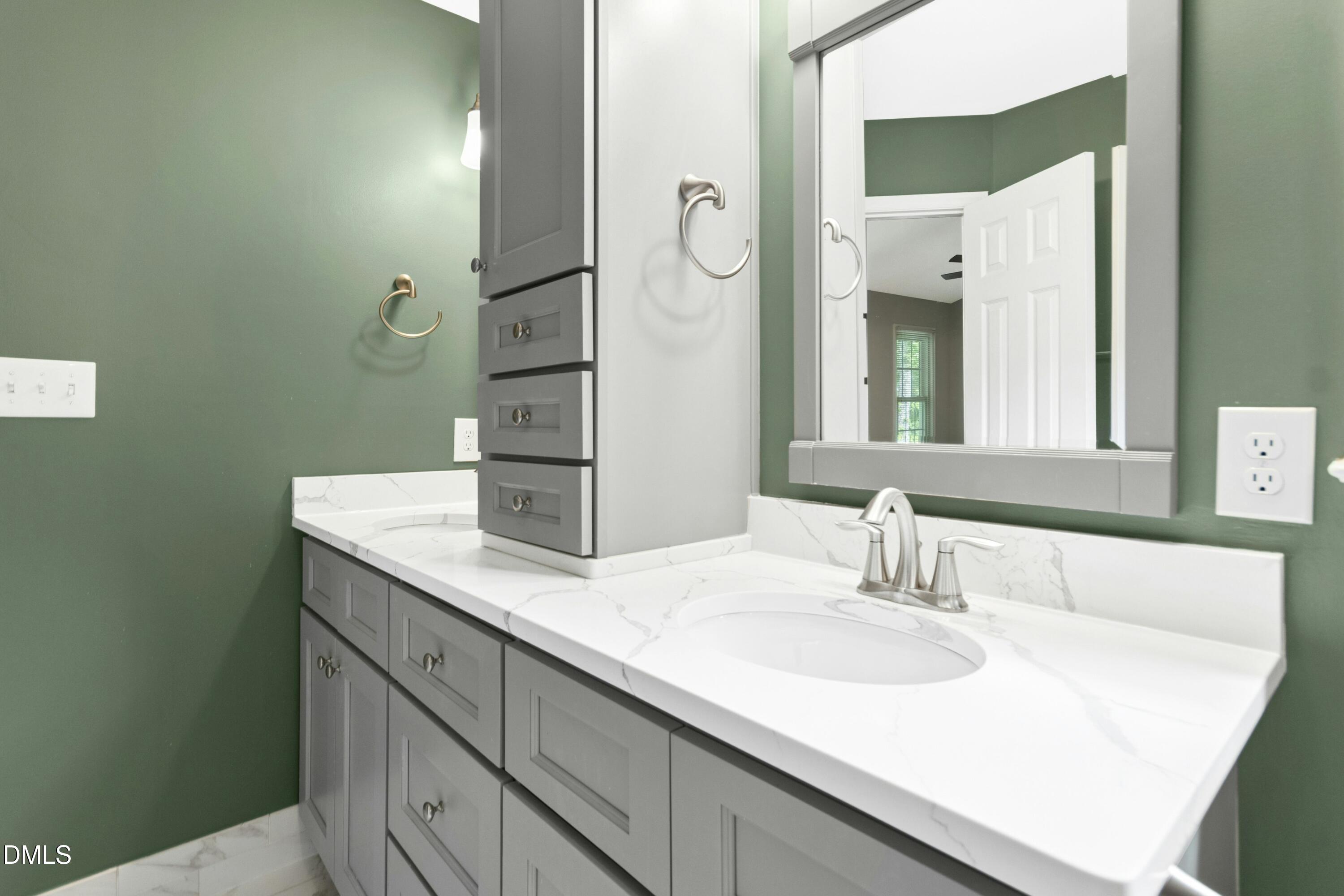 103 Fresno Place Property Photo 27