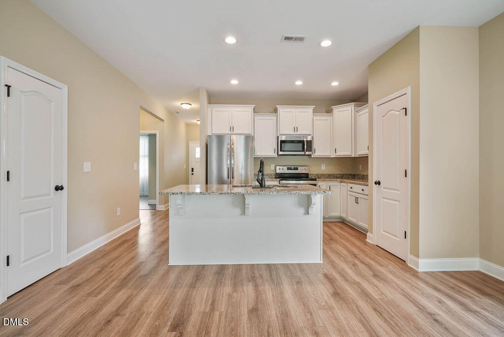 278 Bella Square Property Photo 12