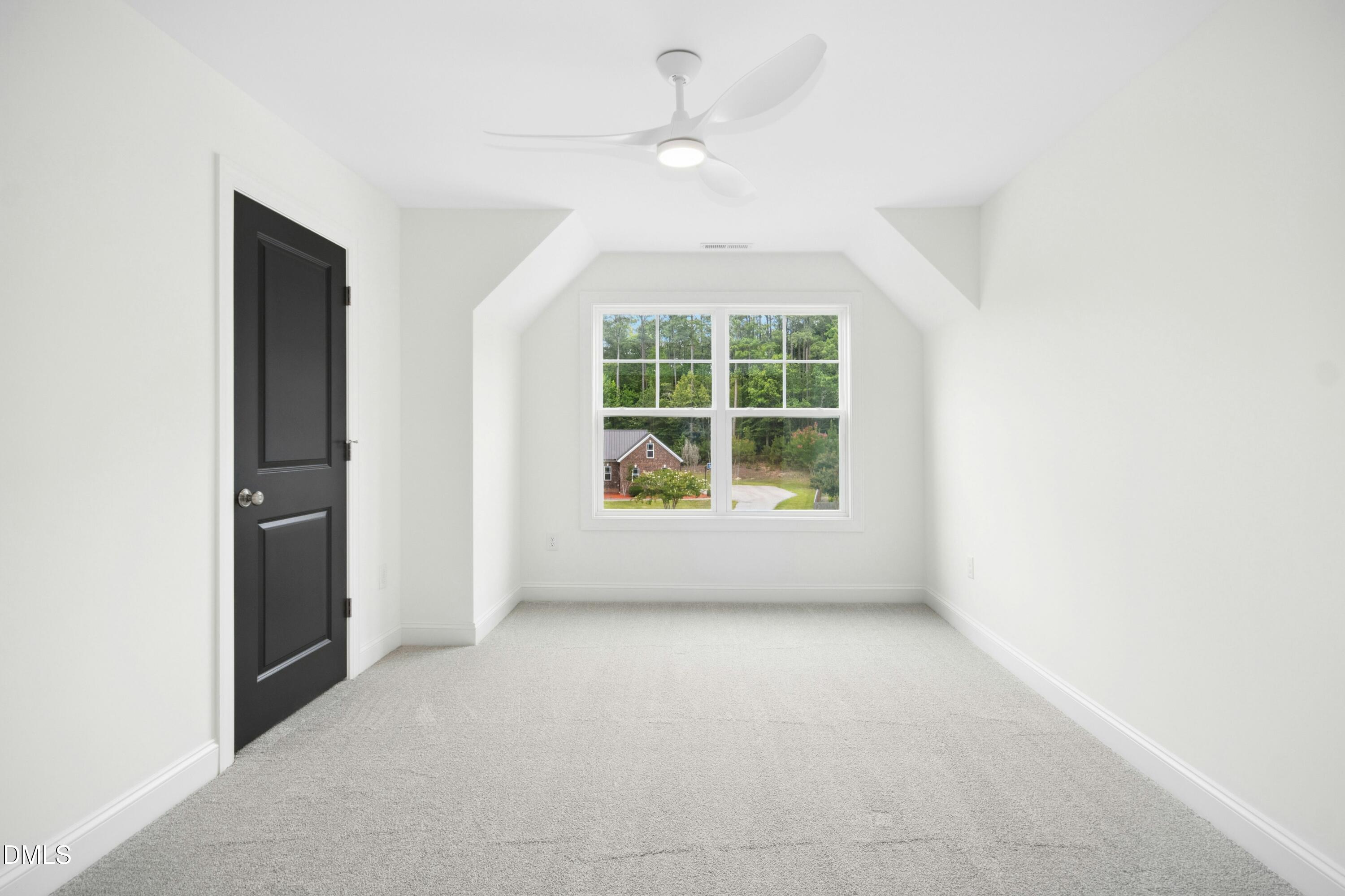 85 Mia Bello Court Property Photo 23