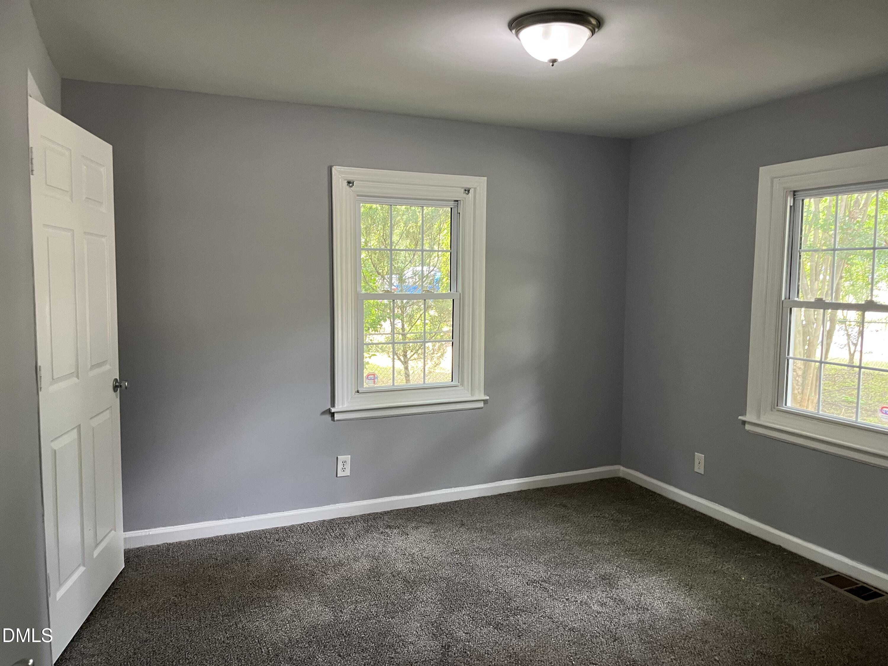 2308 Shannon Street Property Photo 14
