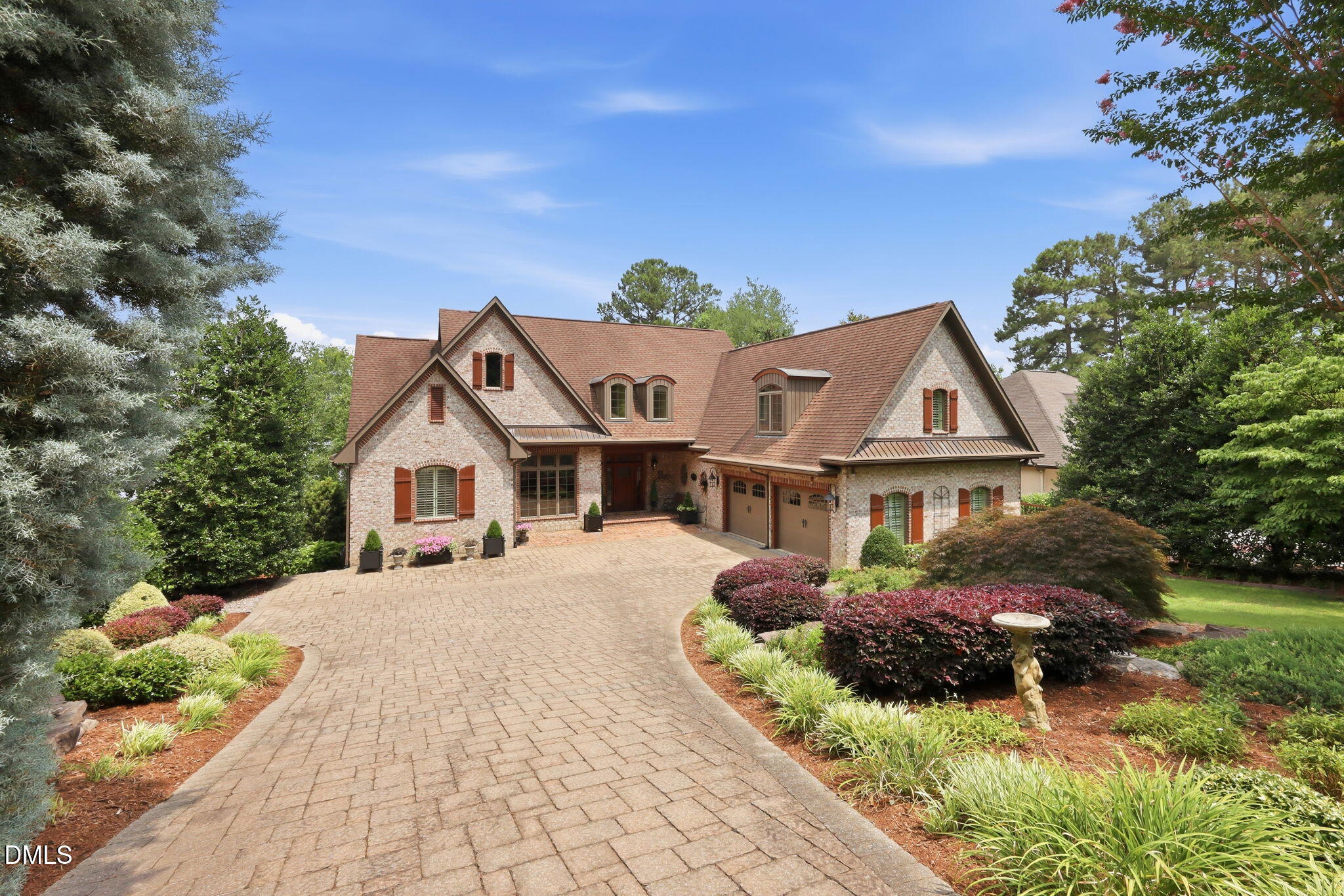8 The Pointe Property Photo 1