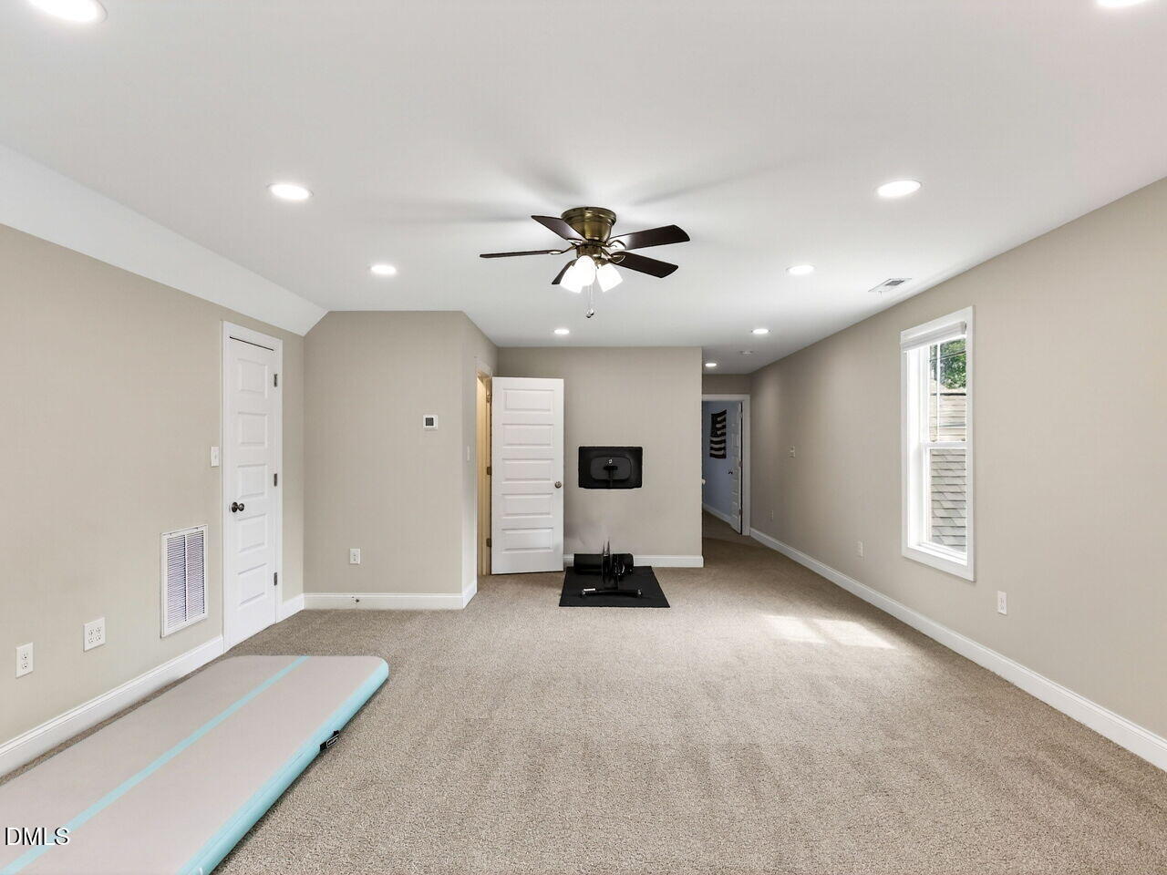 65 Everwood Drive Property Photo 27