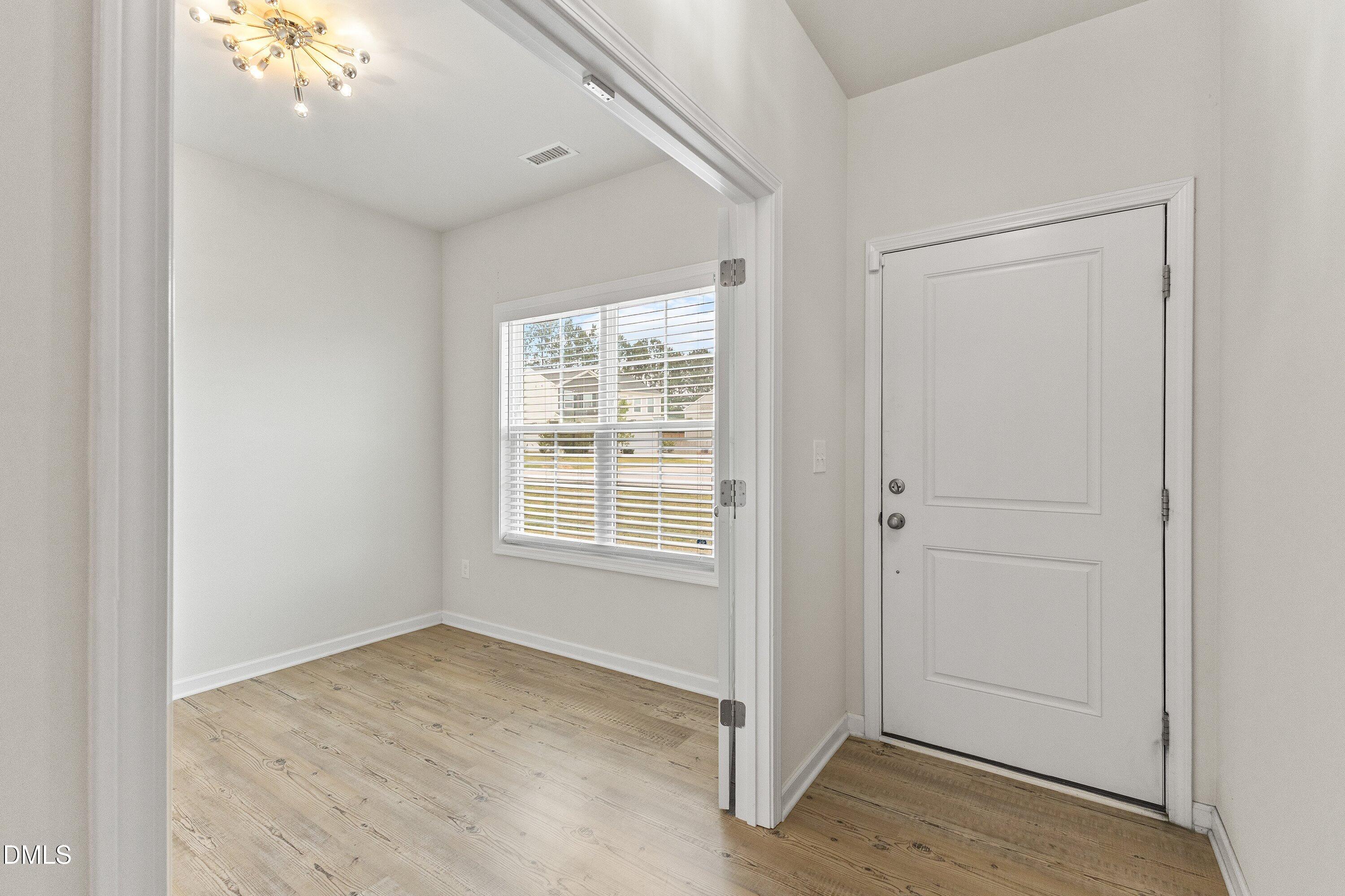 10 Forest Meadow Lane Property Photo 4