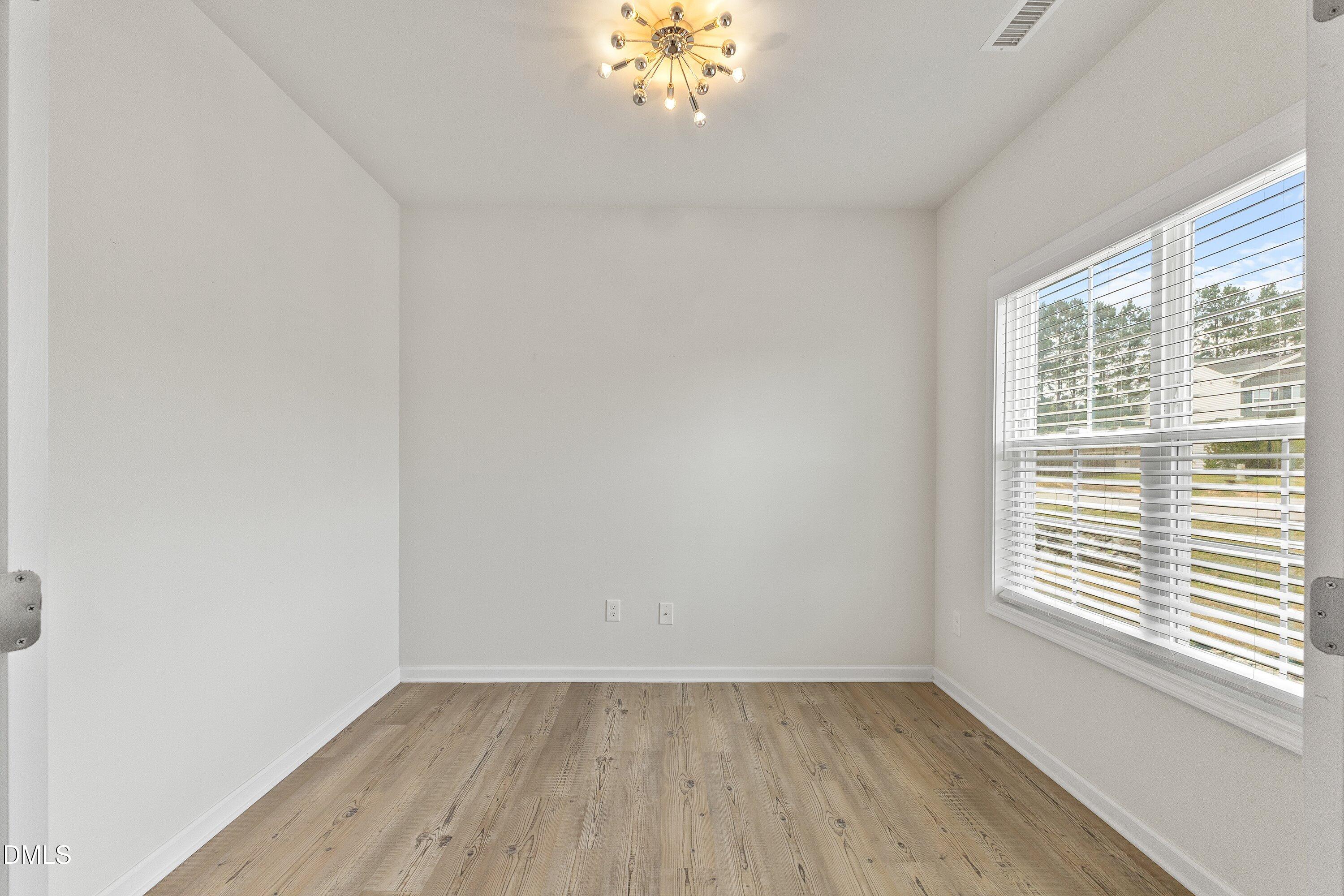 10 Forest Meadow Lane Property Photo 5