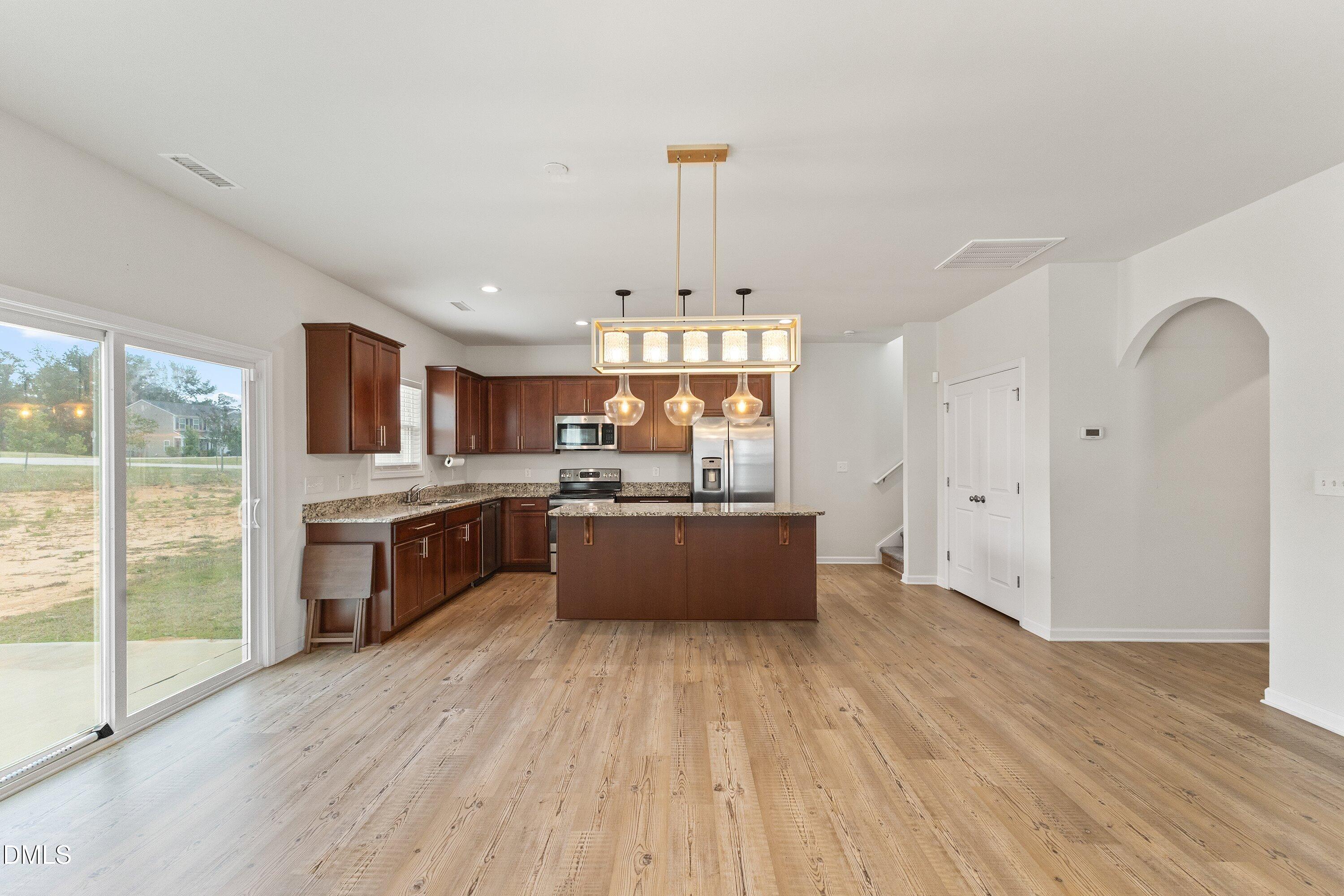 10 Forest Meadow Lane Property Photo 9