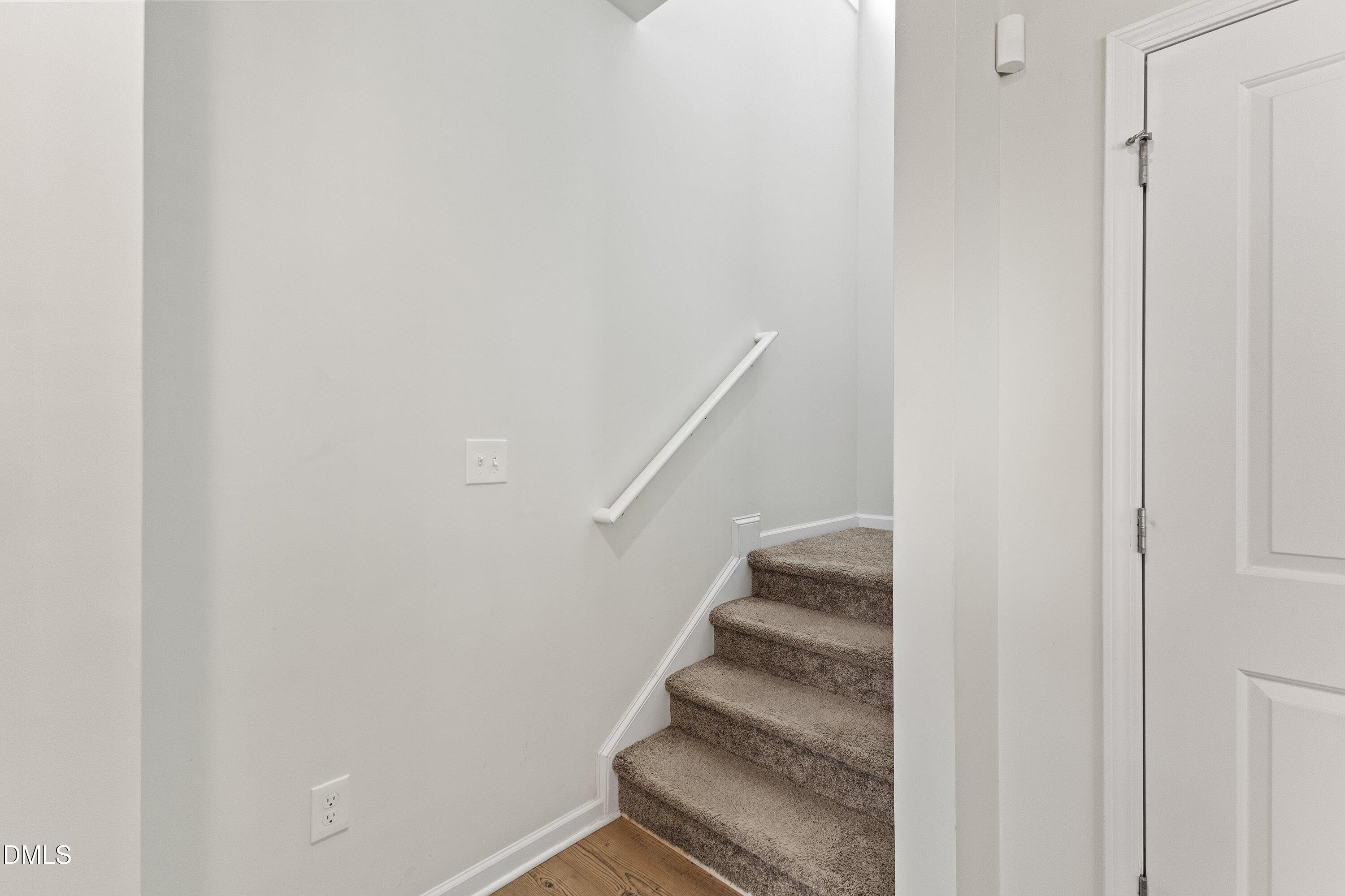 10 Forest Meadow Lane Property Photo 16