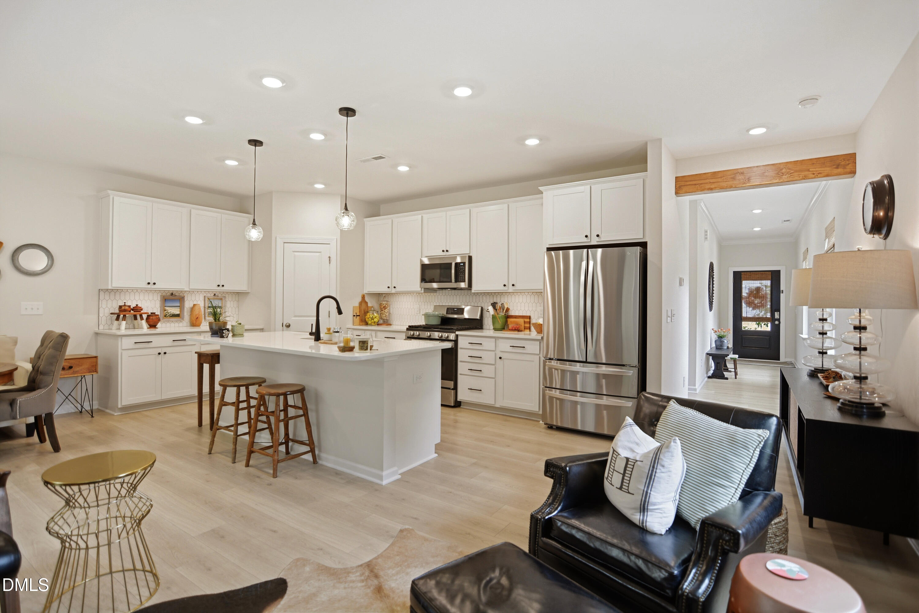 219 Sweetbay Tree Drive Property Photo 8