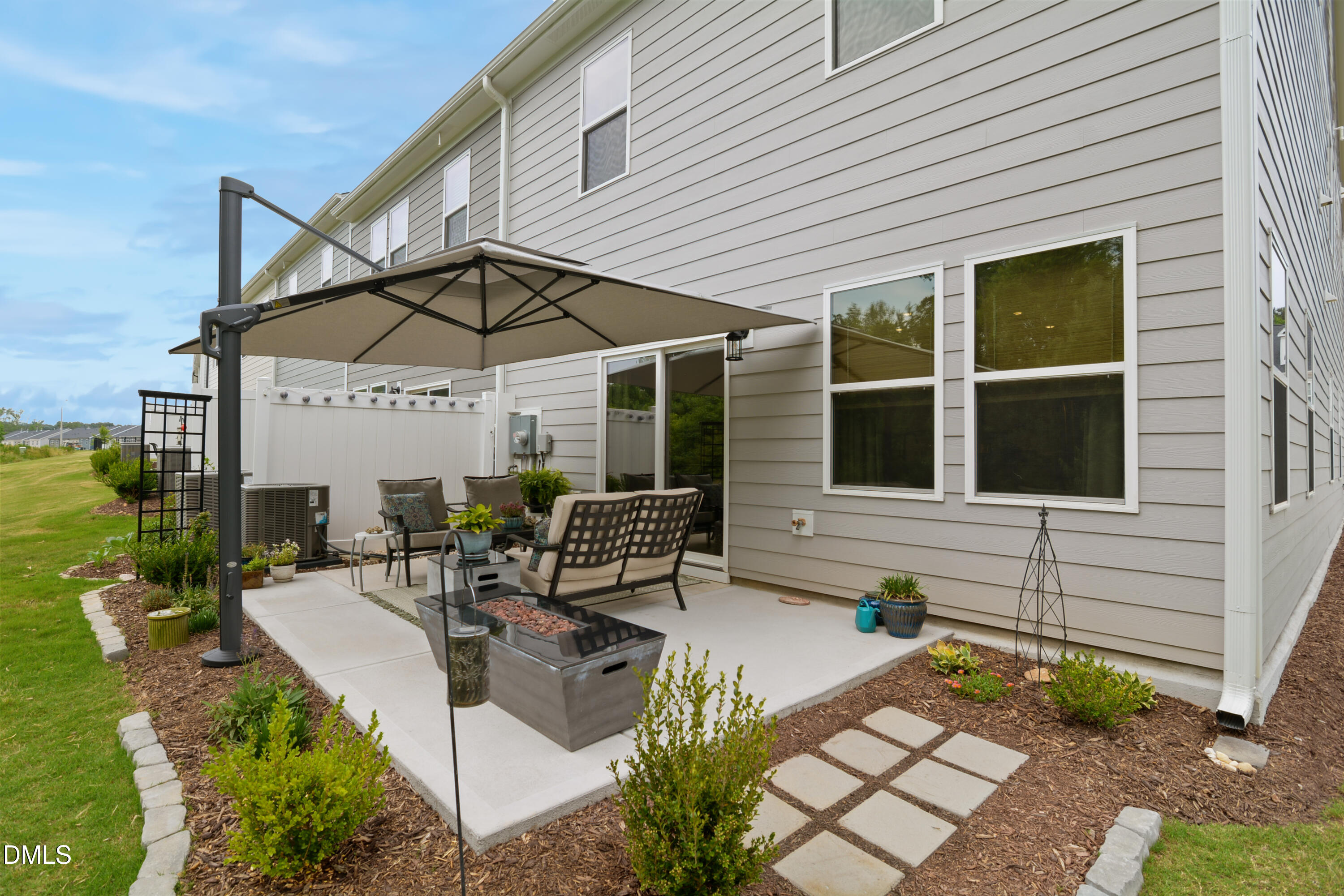 219 Sweetbay Tree Drive Property Photo 29