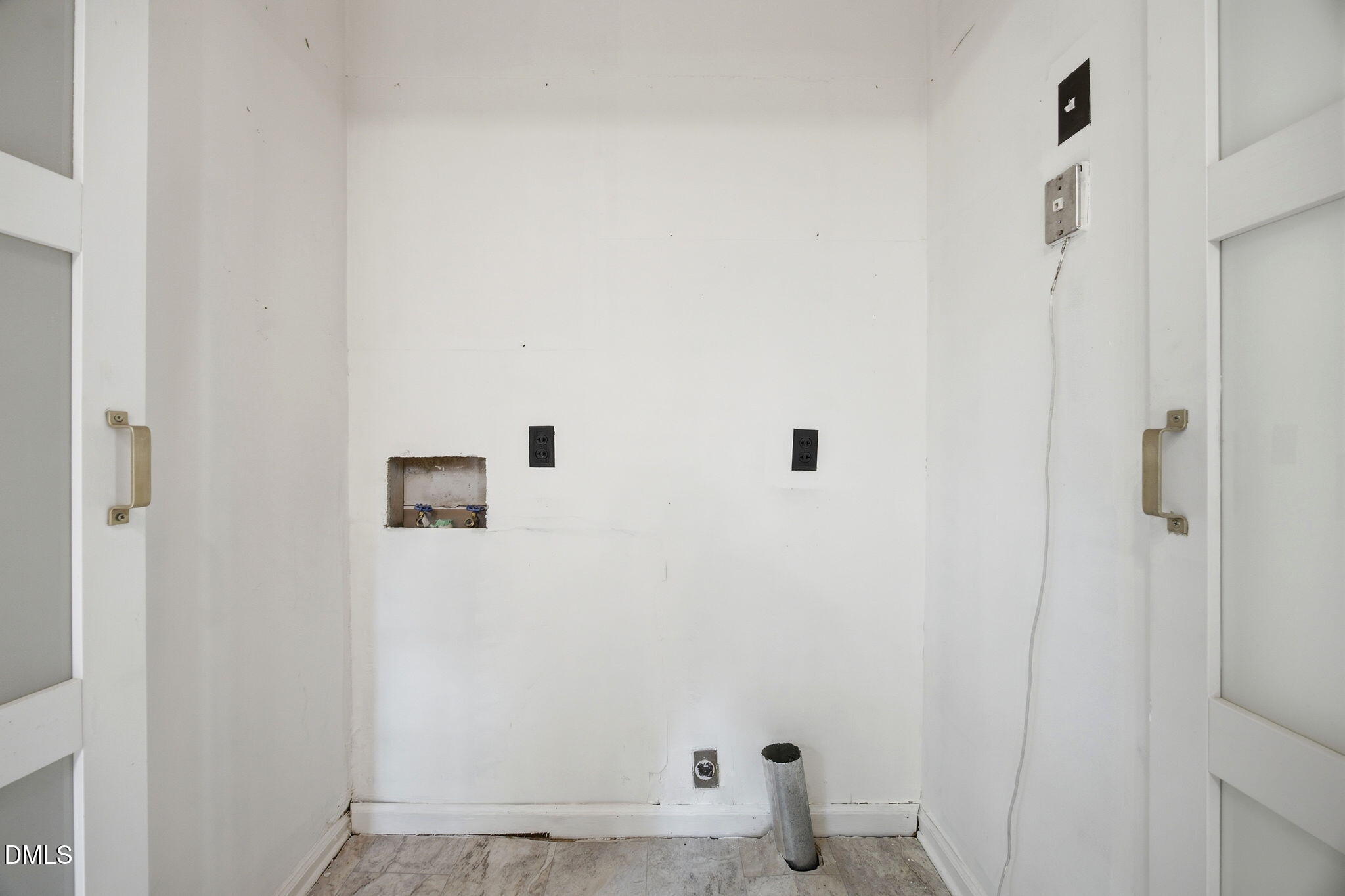 608 Dennis Avenue Property Photo 10
