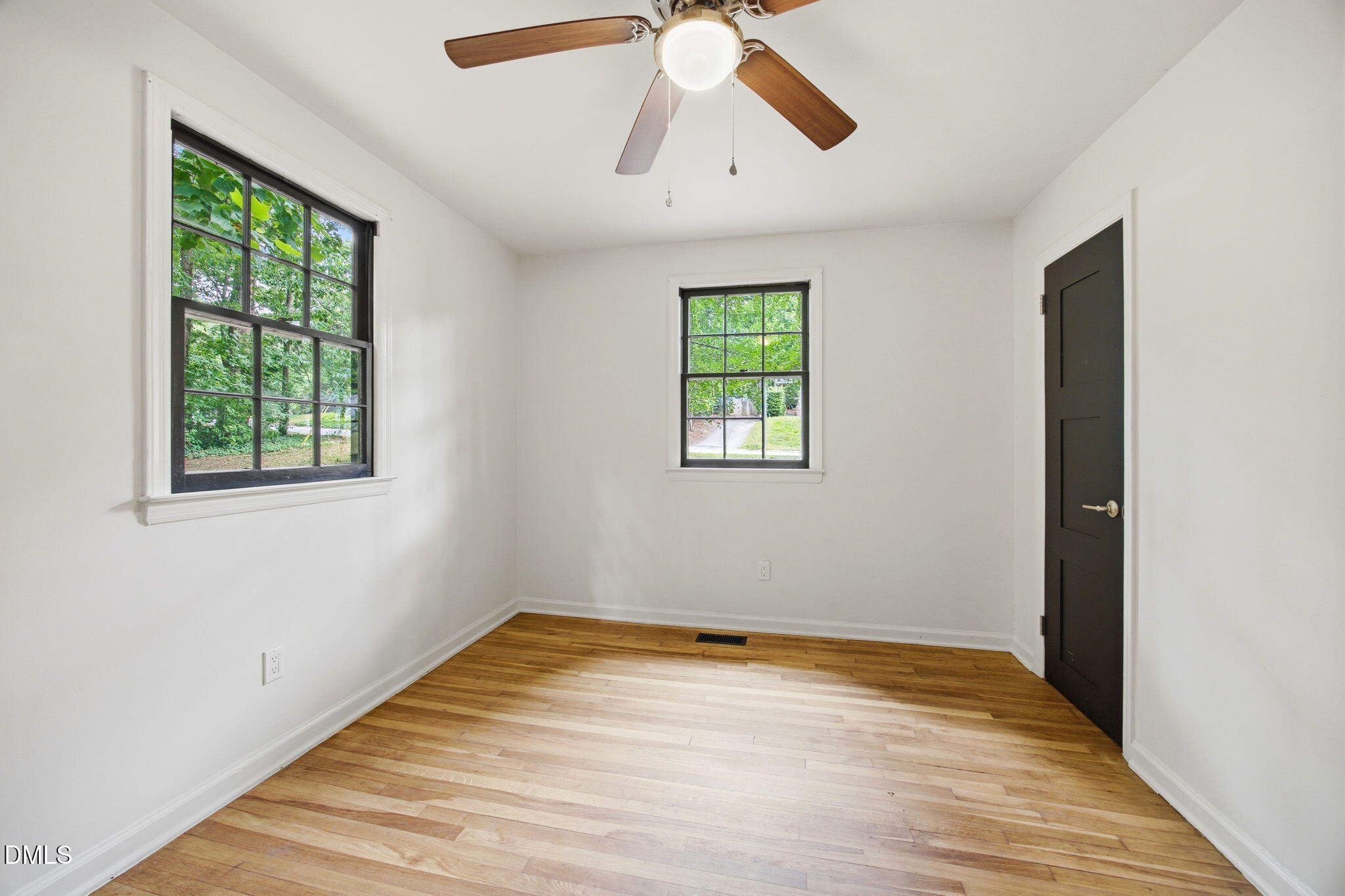 608 Dennis Avenue Property Photo 21