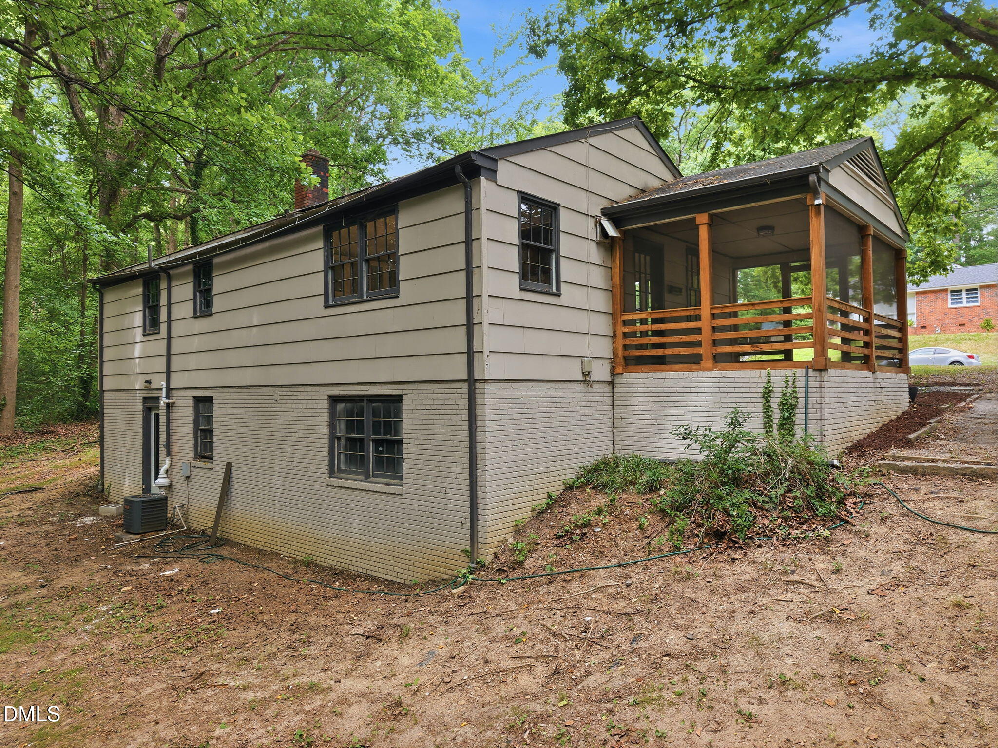 608 Dennis Avenue Property Photo 33