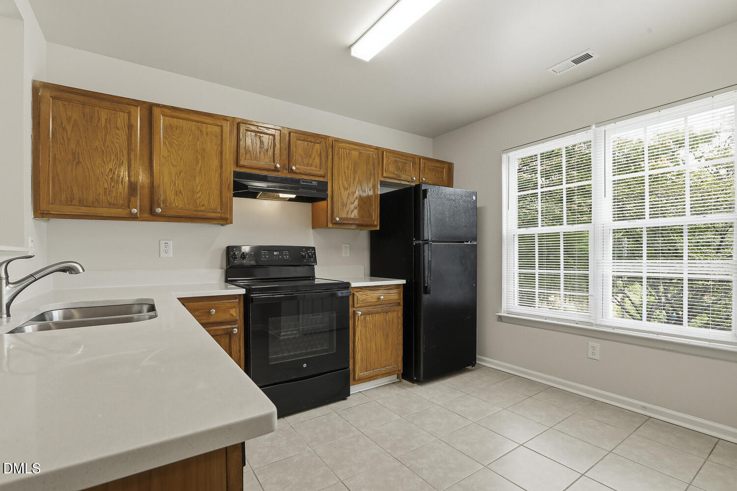 620 Piper Street Property Photo 12