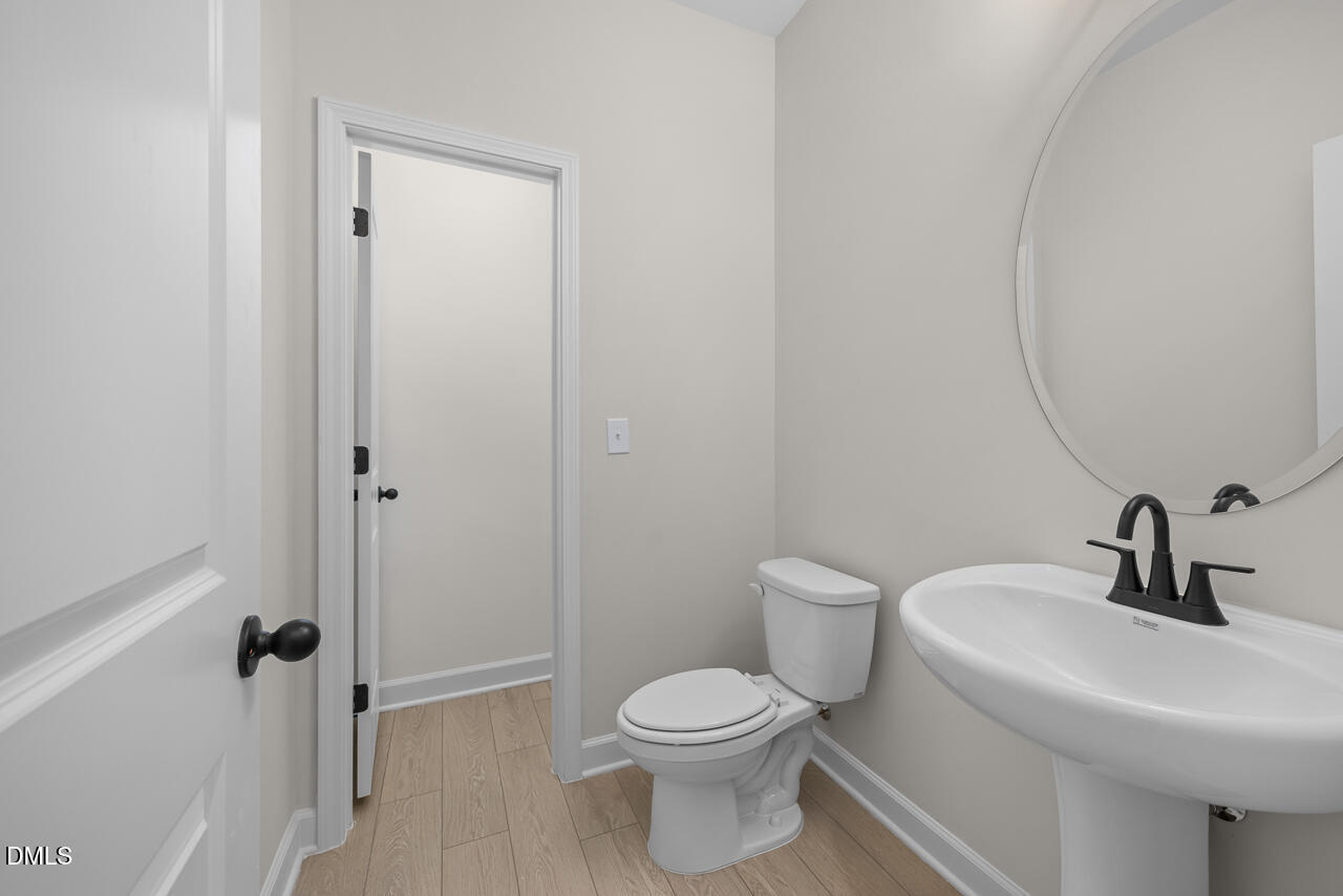 1929 Eagle Manor Drive Property Photo 5