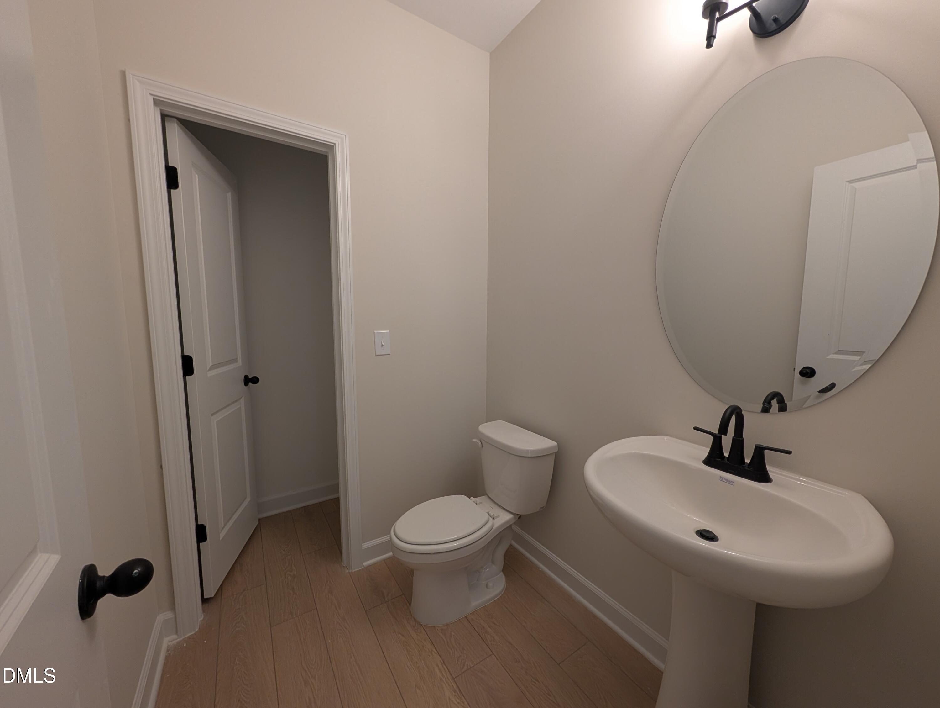 1929 Eagle Manor Drive Property Photo 6