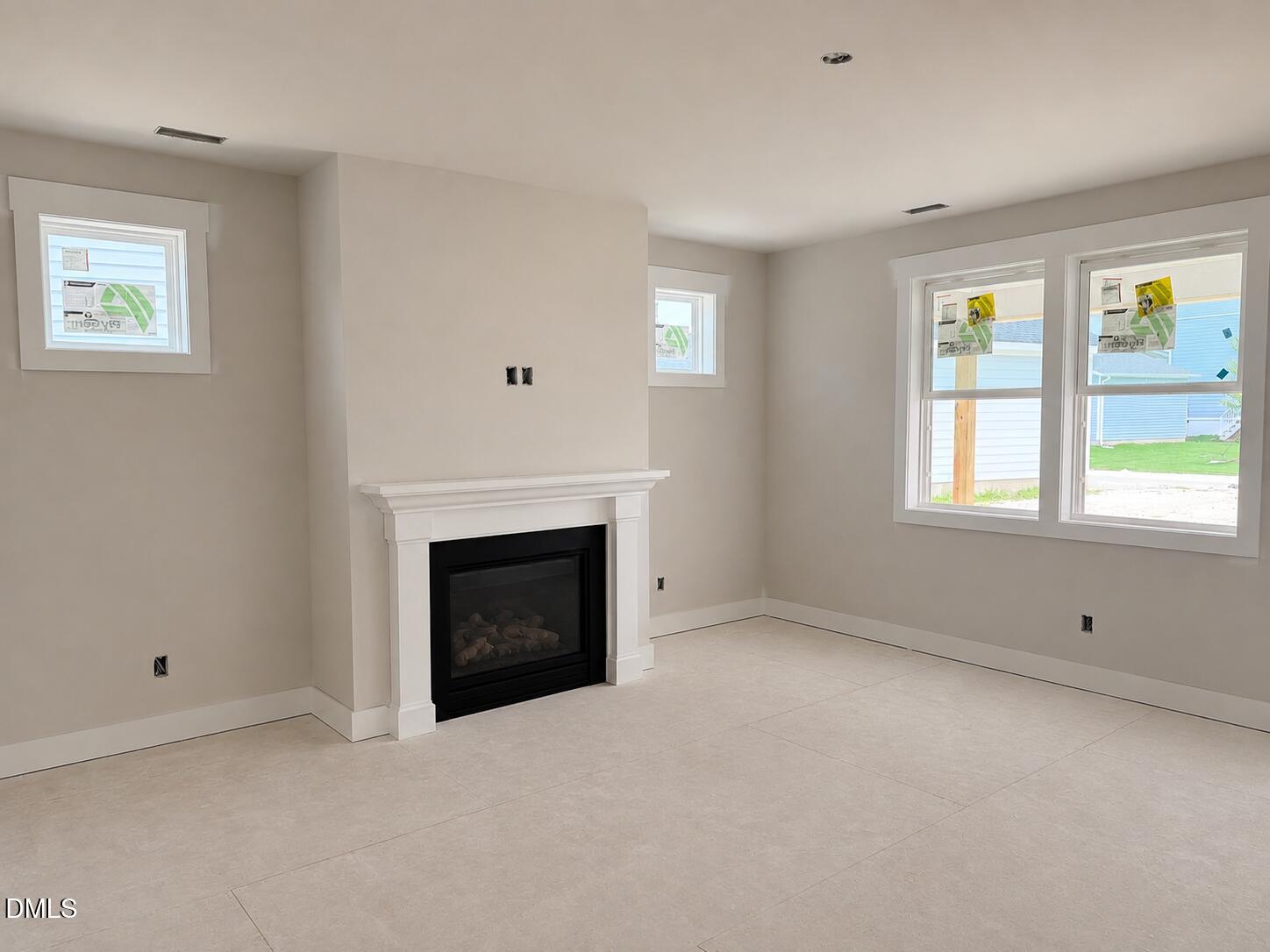 760 Lunar Light Drive Property Photo 5