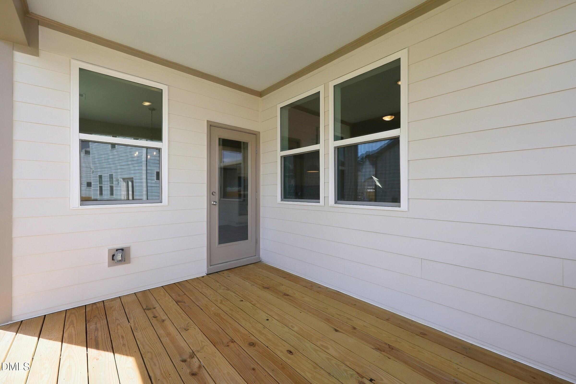 760 Lunar Light Drive Property Photo 23