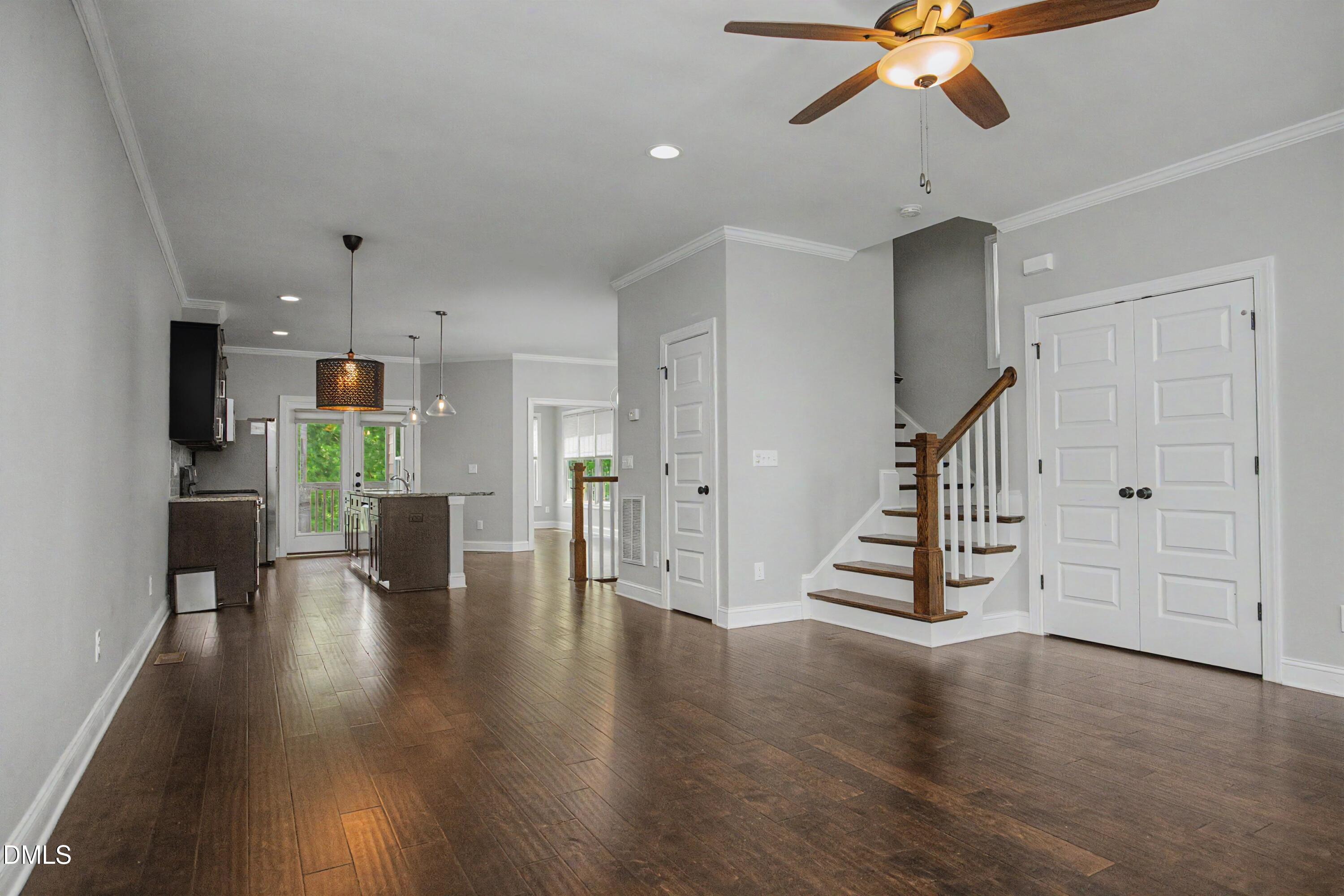1050 Residents Club Drive Property Photo 6