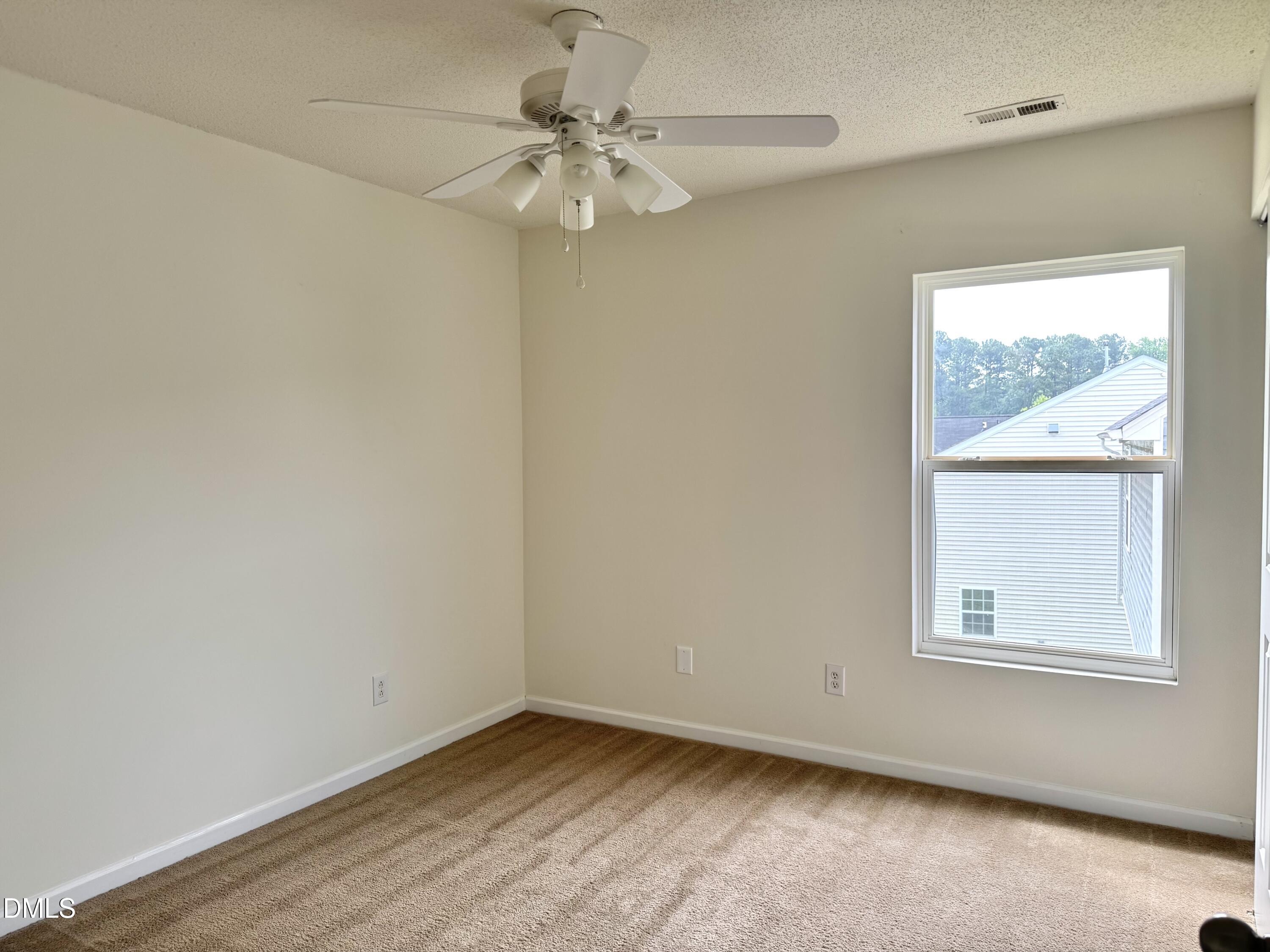 208 Knightwood Drive Property Photo 21
