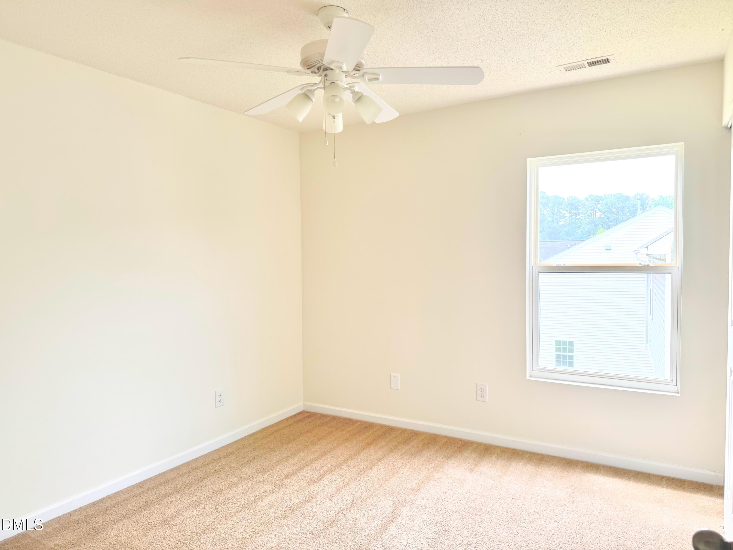 208 Knightwood Drive Property Photo 25