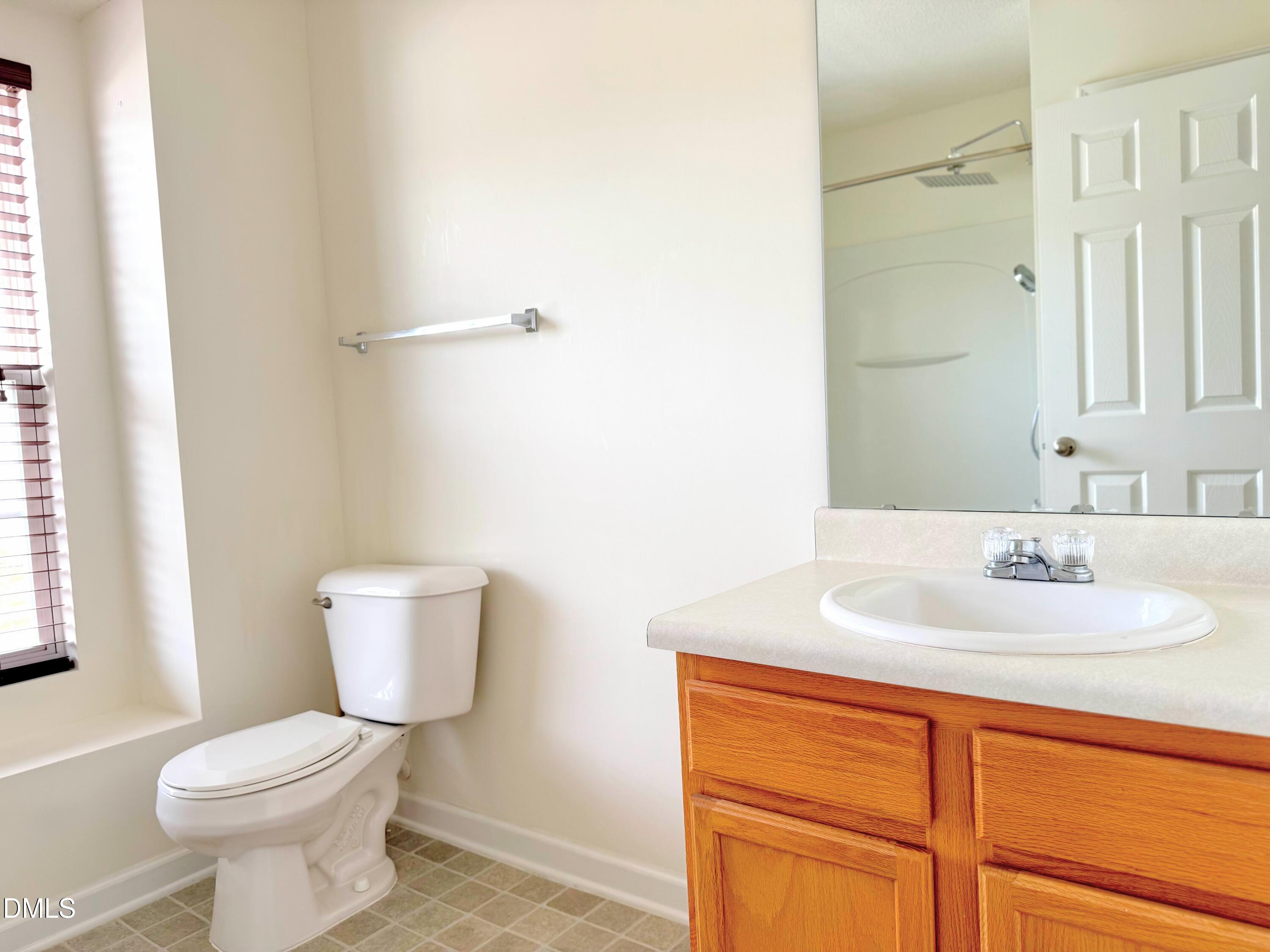208 Knightwood Drive Property Photo 30