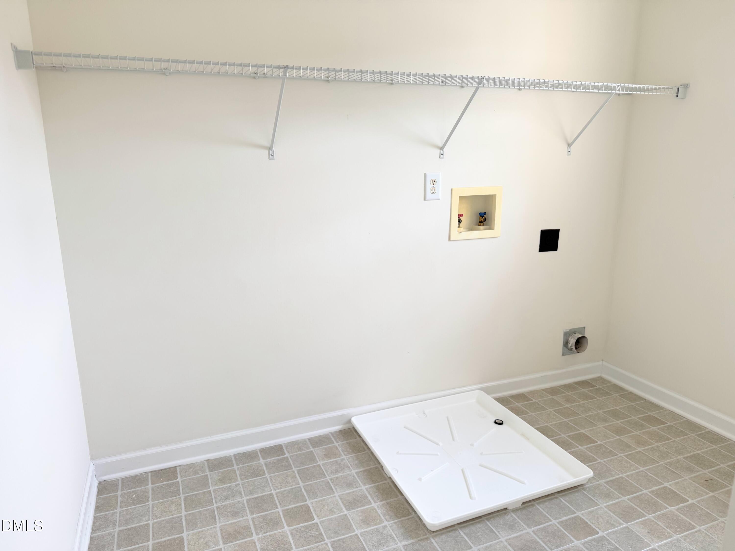 208 Knightwood Drive Property Photo 31