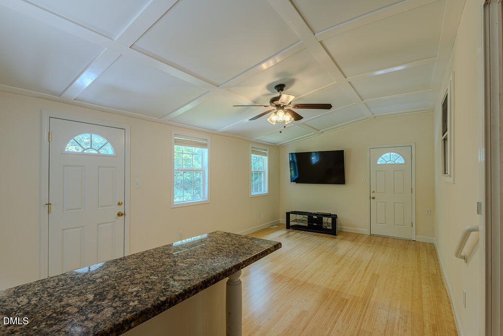 1806 Medfield Road Property Photo 18