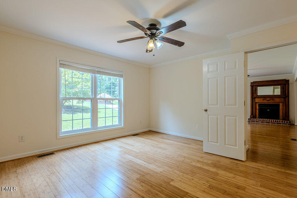 1806 Medfield Road Property Photo 21