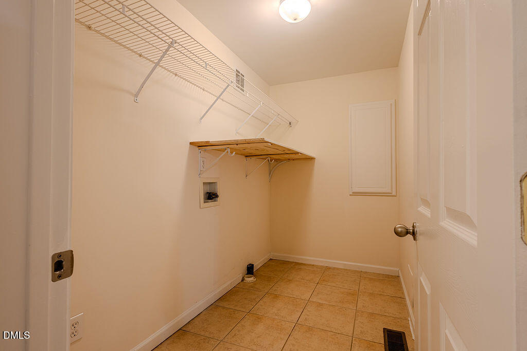 1806 Medfield Road Property Photo 29