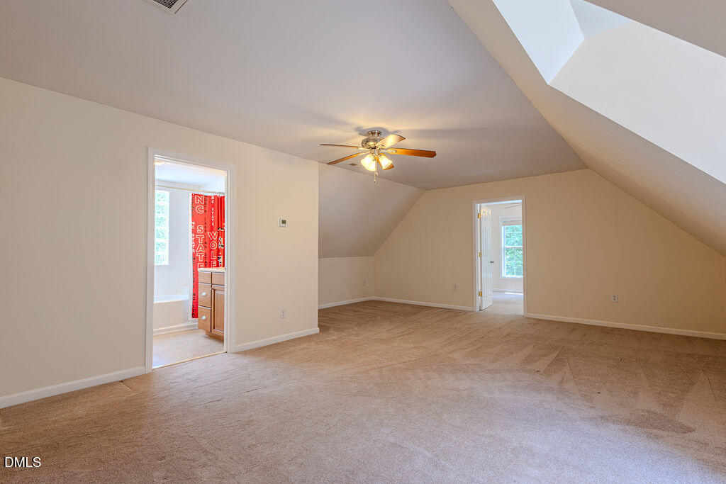 1806 Medfield Road Property Photo 31
