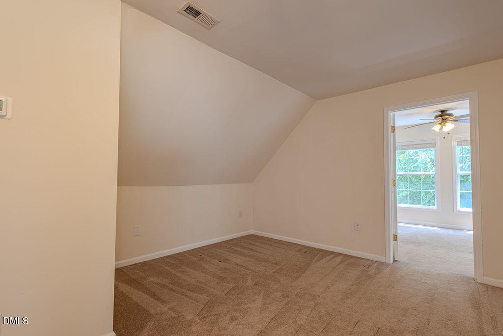 1806 Medfield Road Property Photo 32