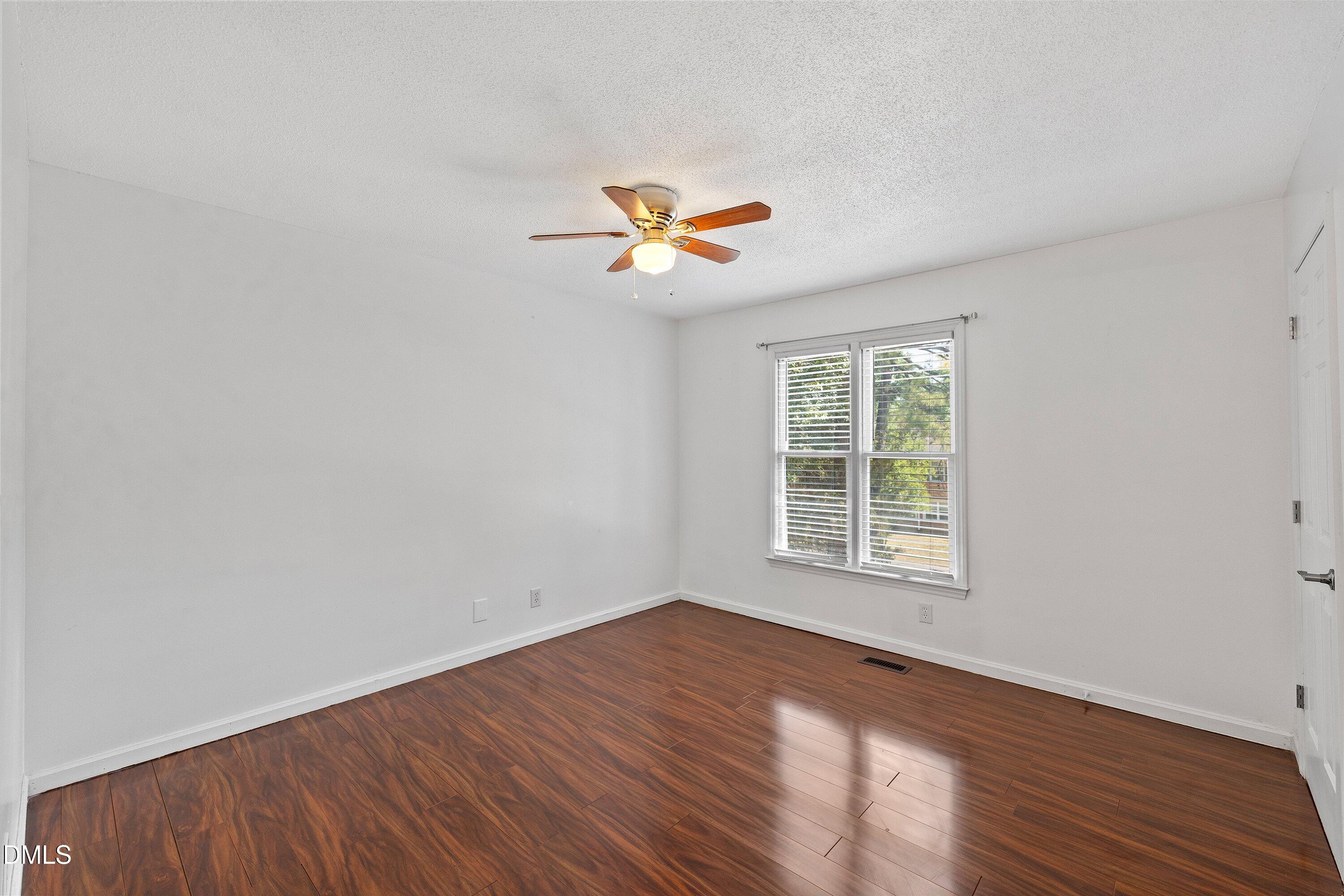 28 Riverwalk Terrace Property Photo 7