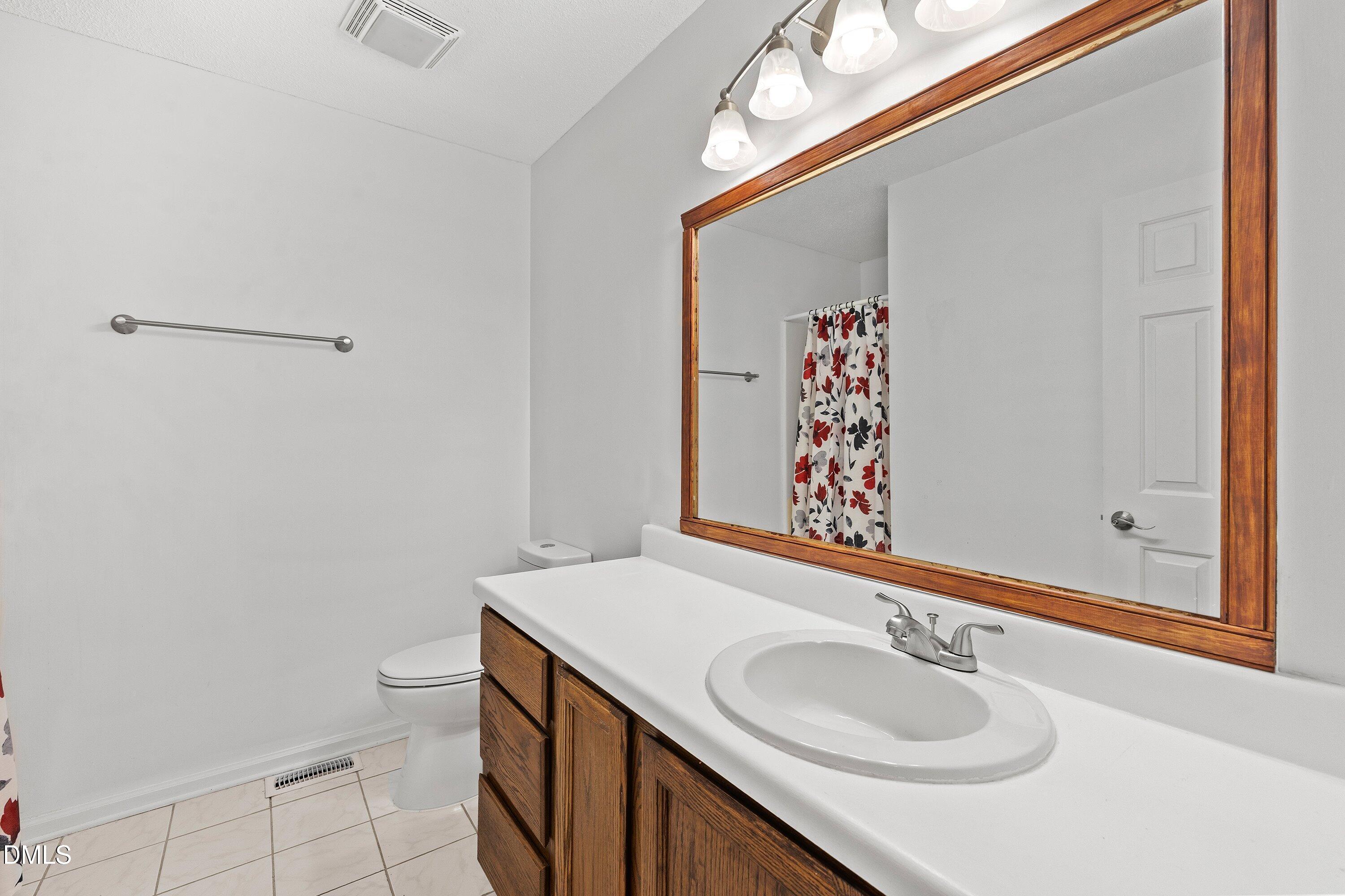 28 Riverwalk Terrace Property Photo 16