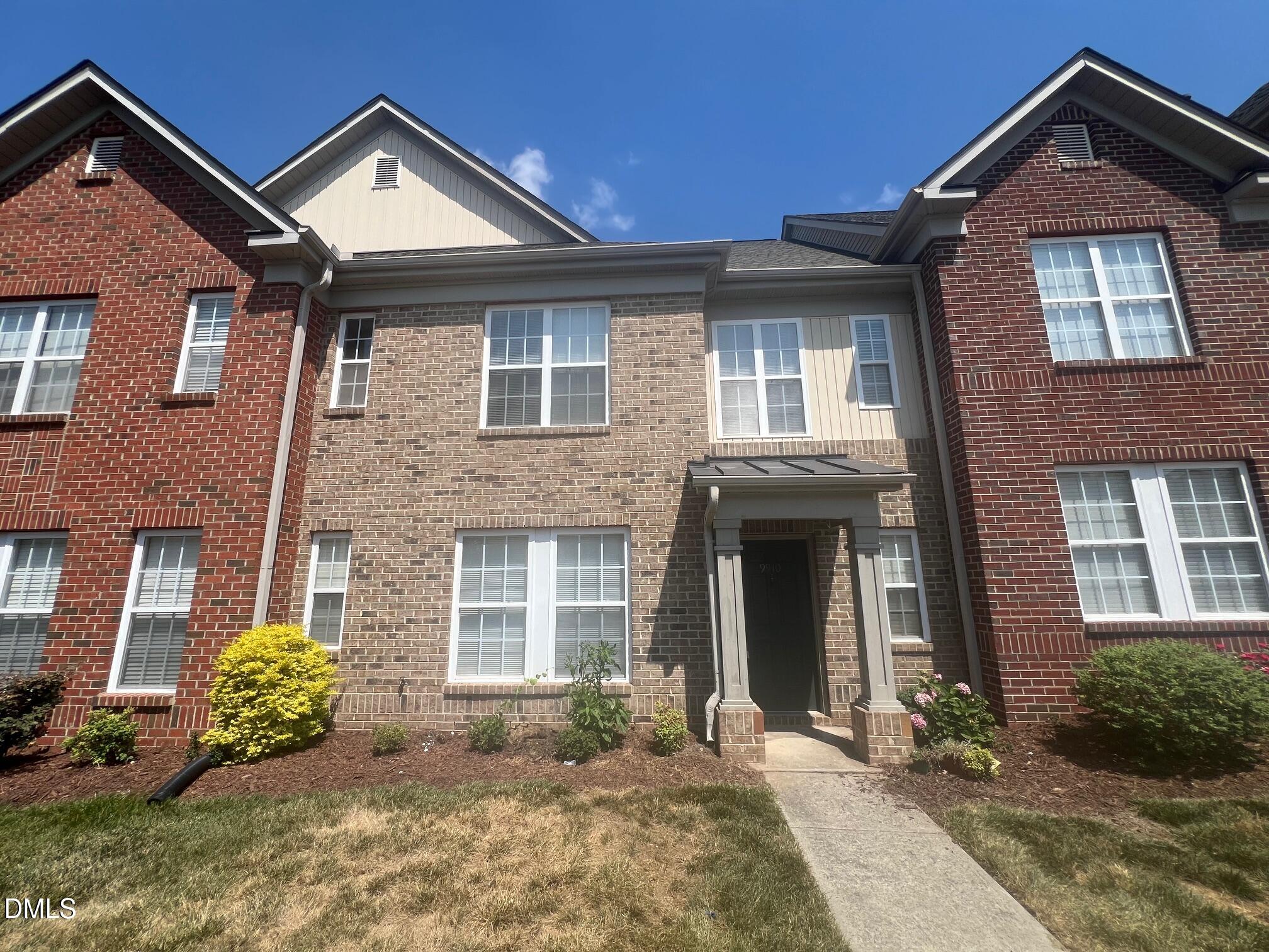 9910 Marni Court Property Photo 1