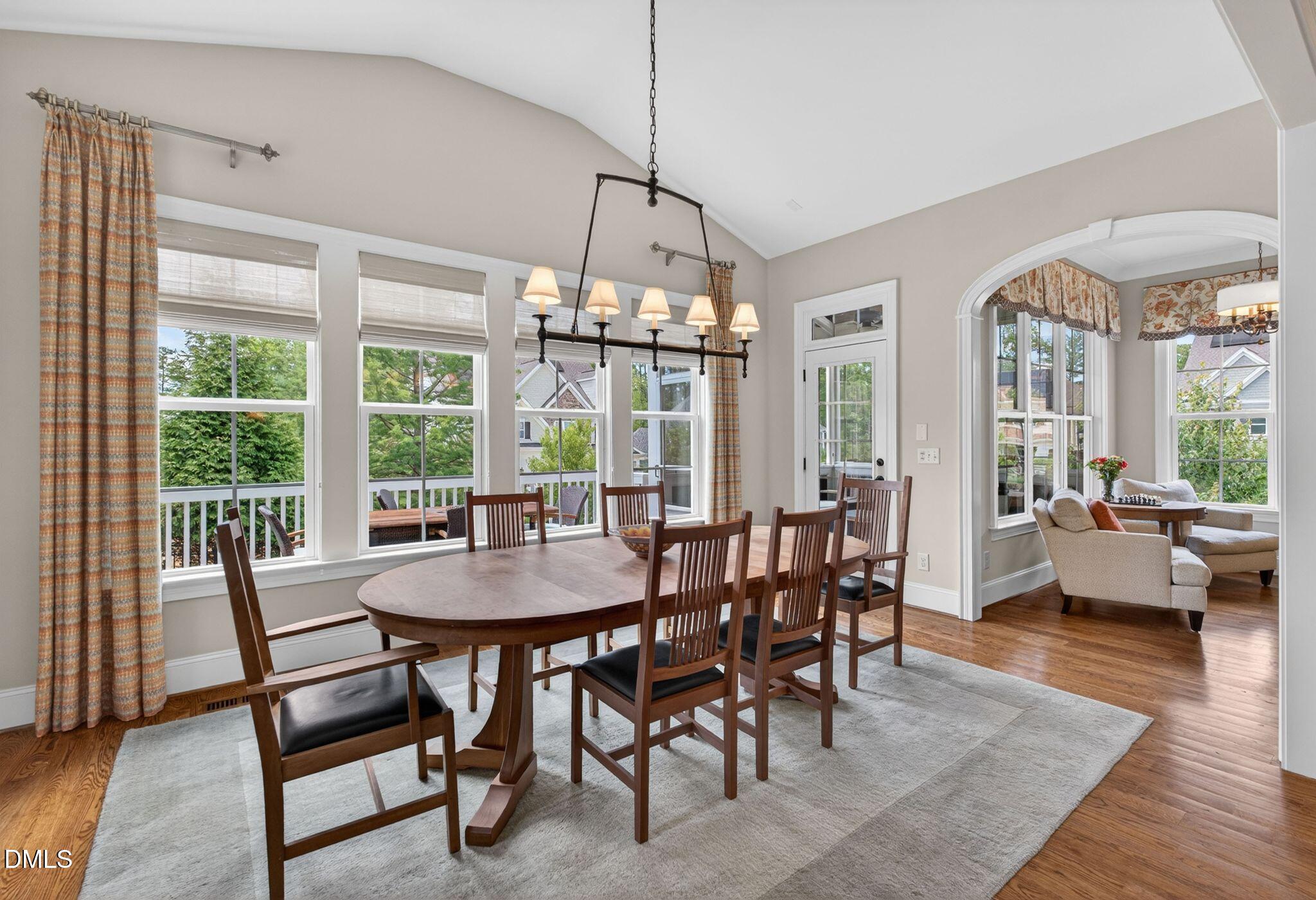 1009 Kensley Haven Court Property Photo 11