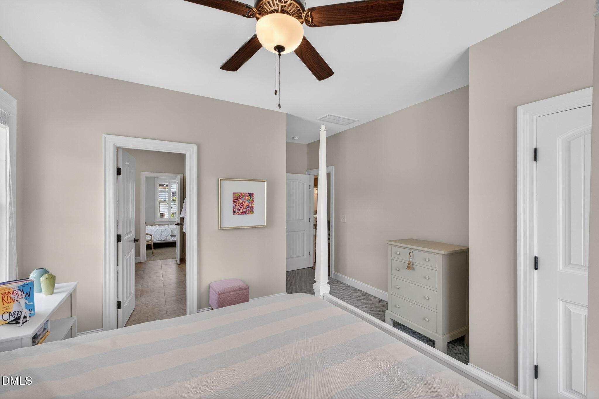 1009 Kensley Haven Court Property Photo 33