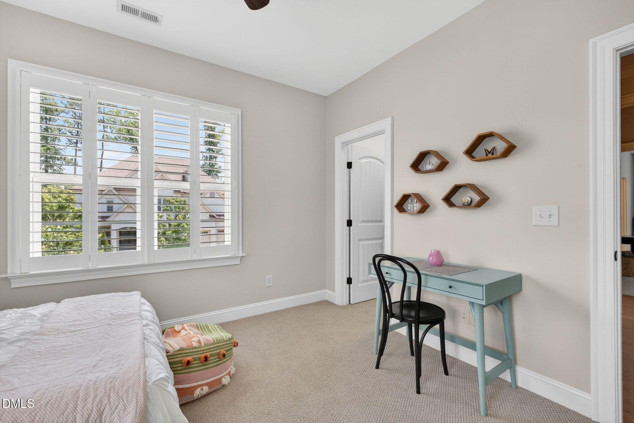 1009 Kensley Haven Court Property Photo 37
