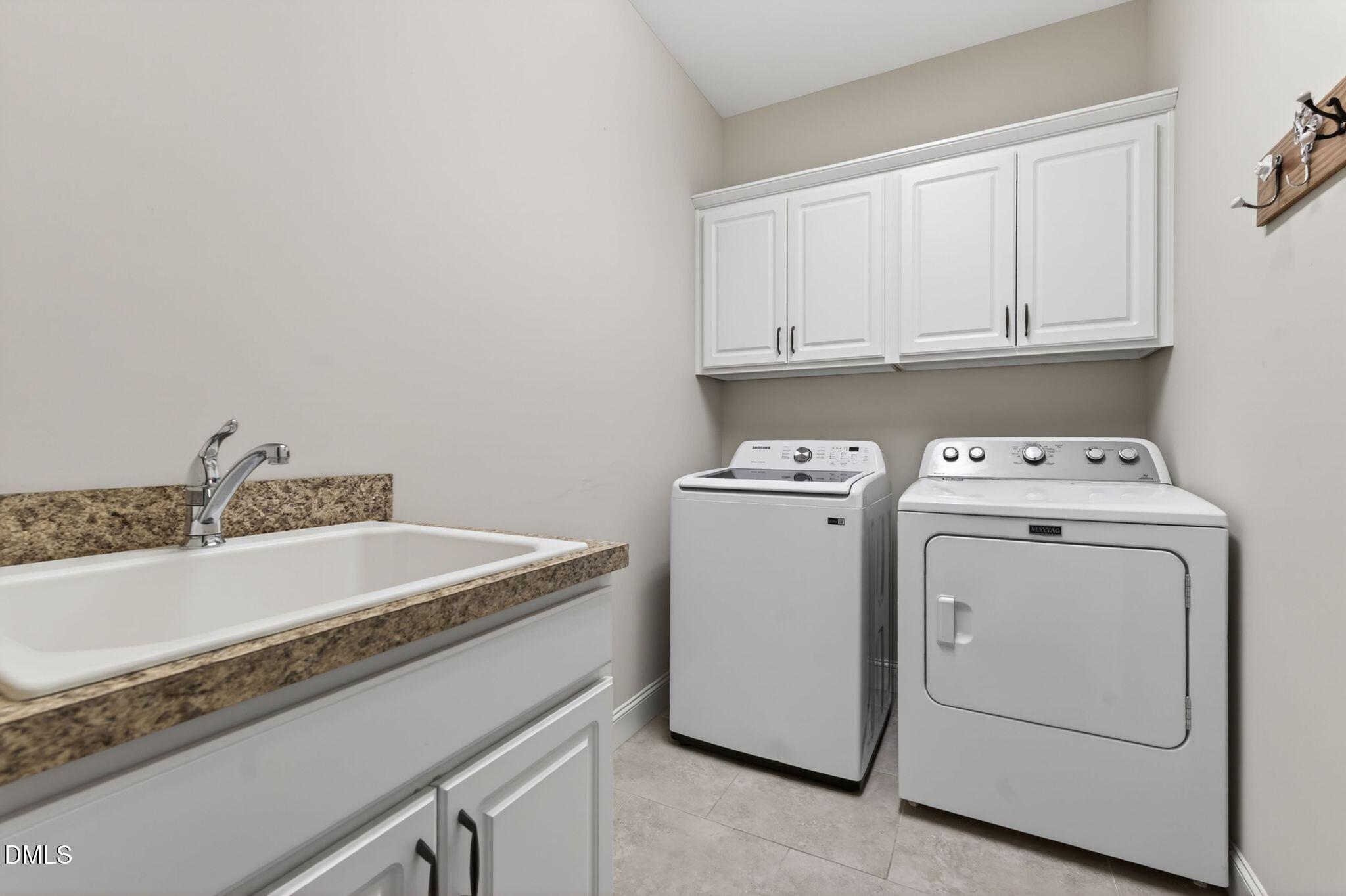 1009 Kensley Haven Court Property Photo 45